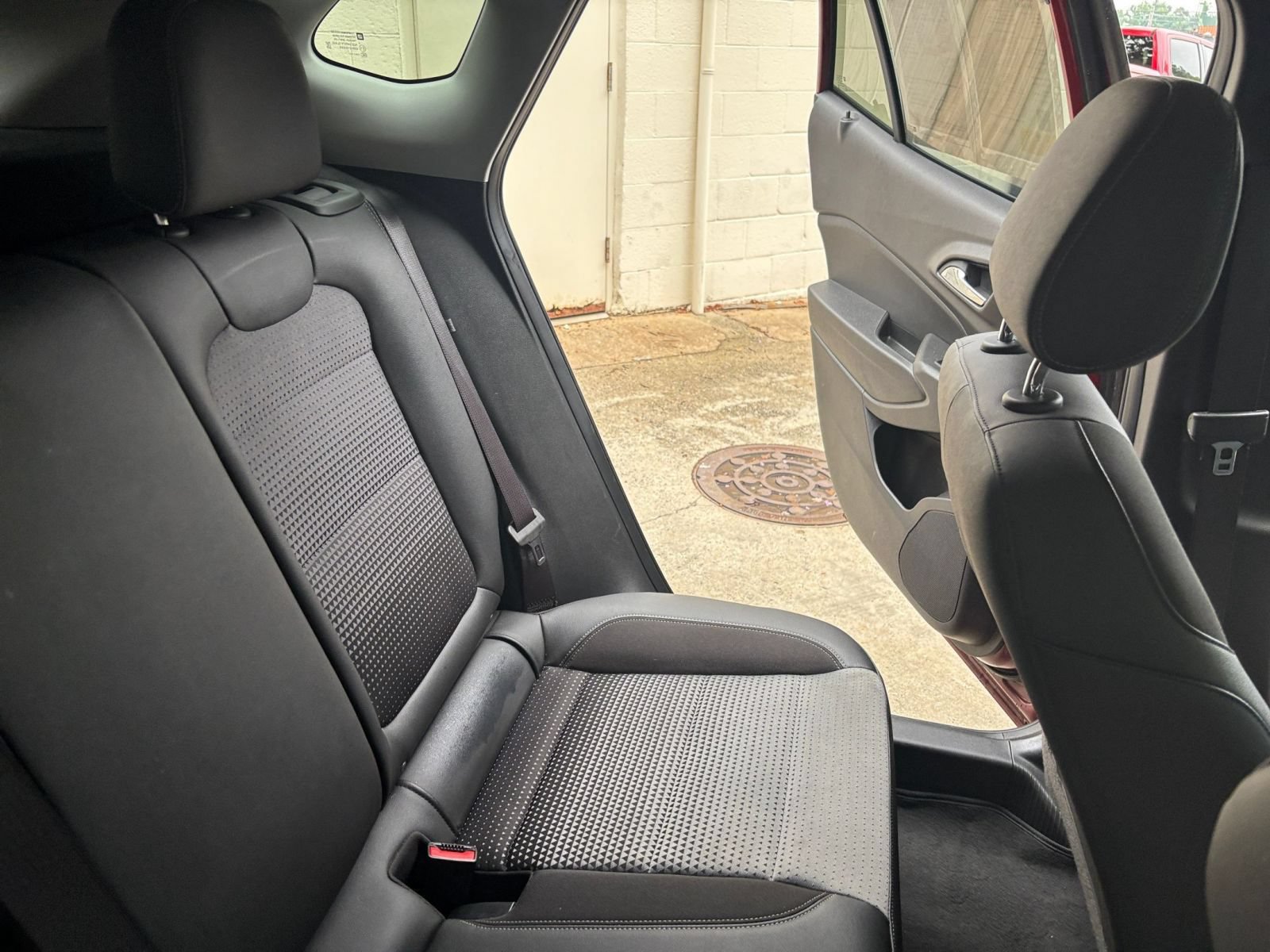 Thumbnail: 2025 Chevrolet Trax - 33