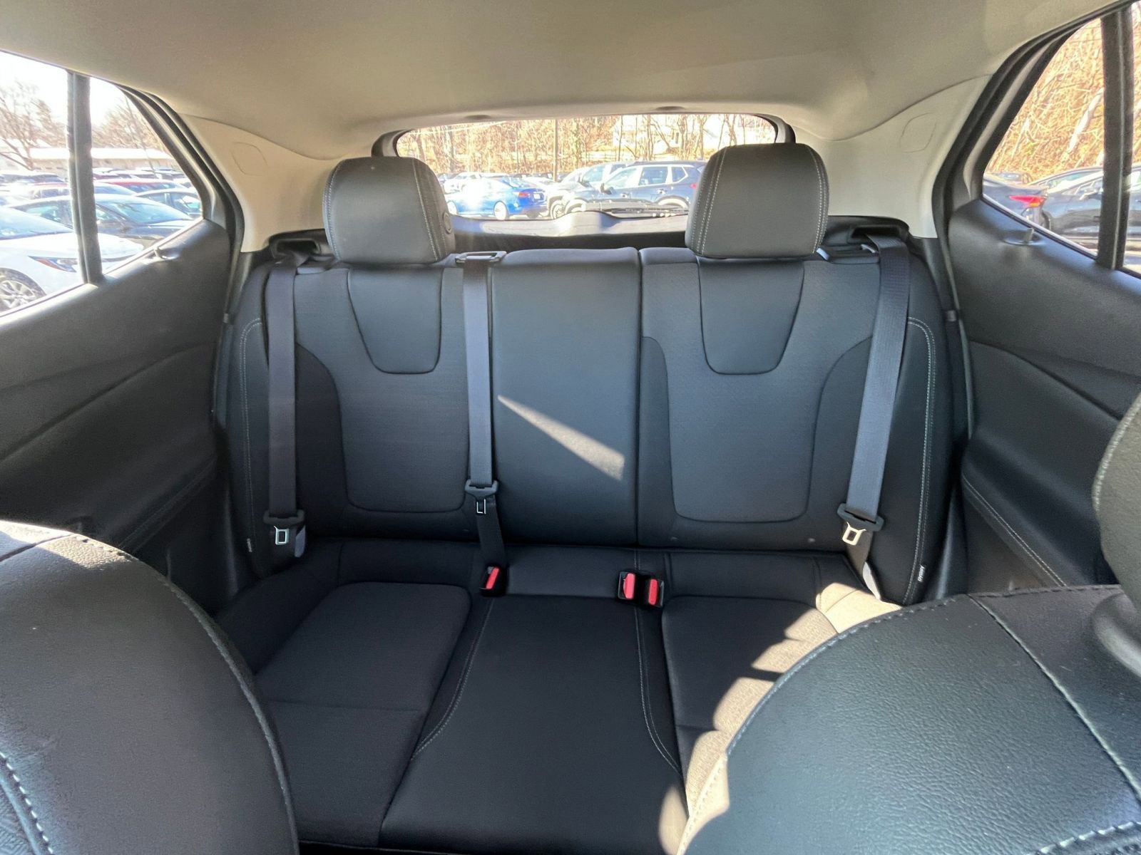 Thumbnail: 2025 Buick Encore GX - 32