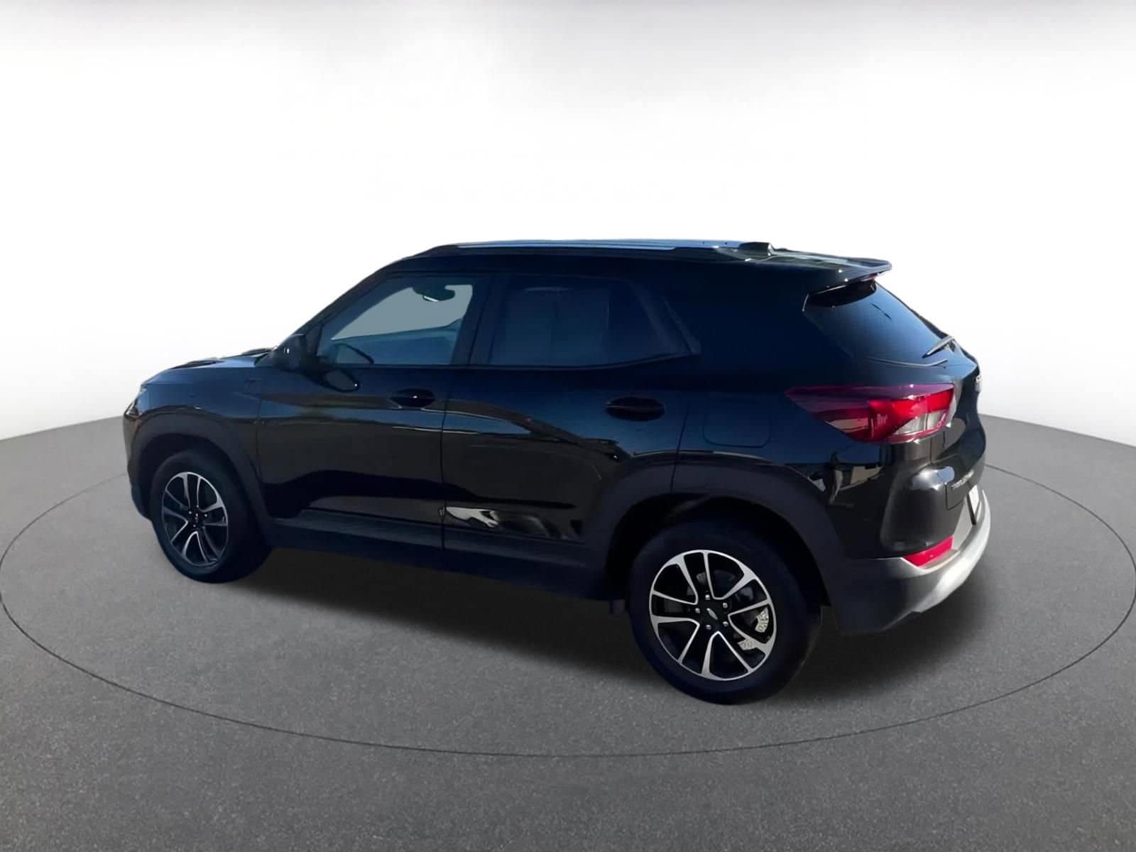 Thumbnail: 2025 Chevrolet TrailBlazer - 11