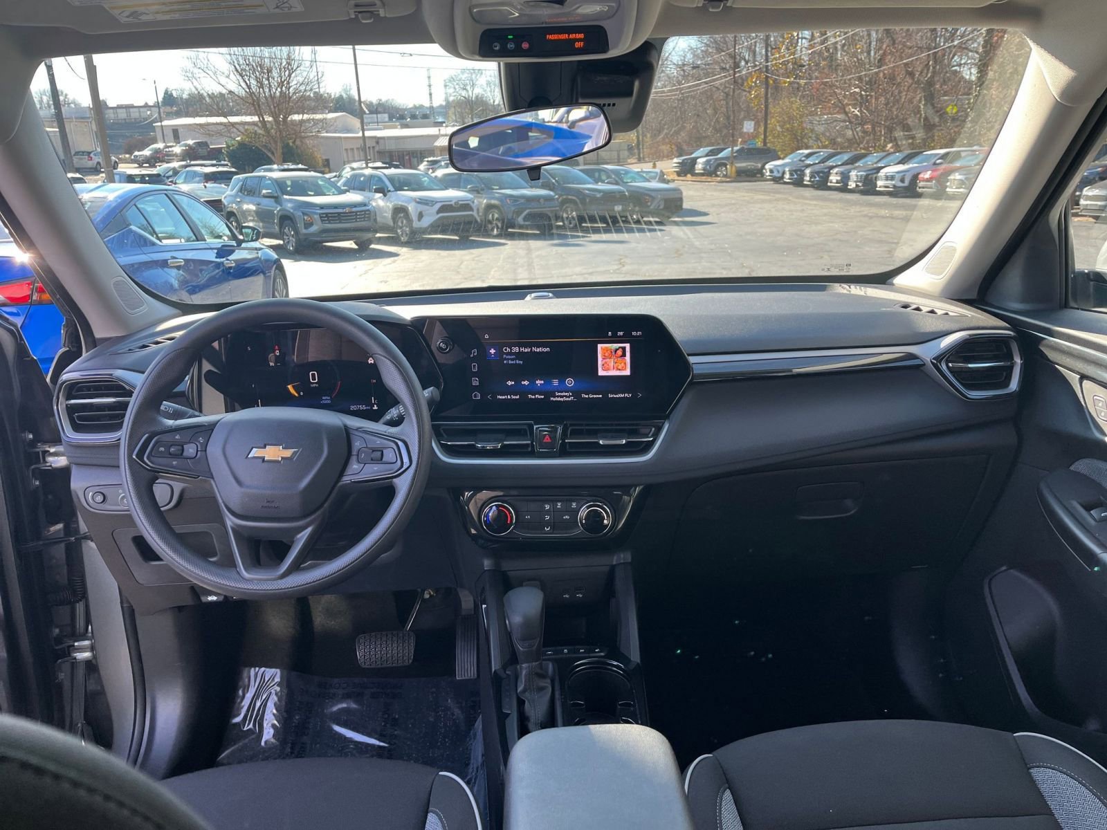 Thumbnail: 2025 Chevrolet TrailBlazer - 27