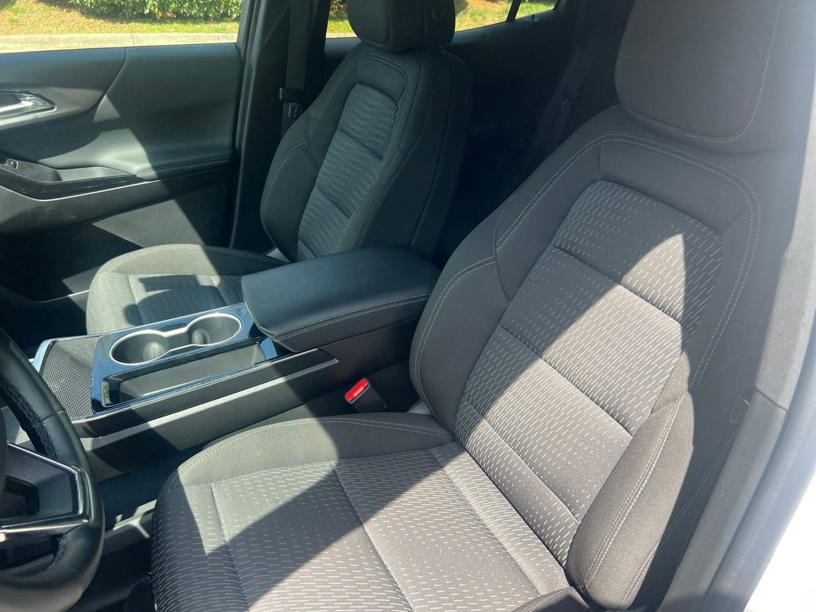 Thumbnail: 2025 Chevrolet Equinox - 31