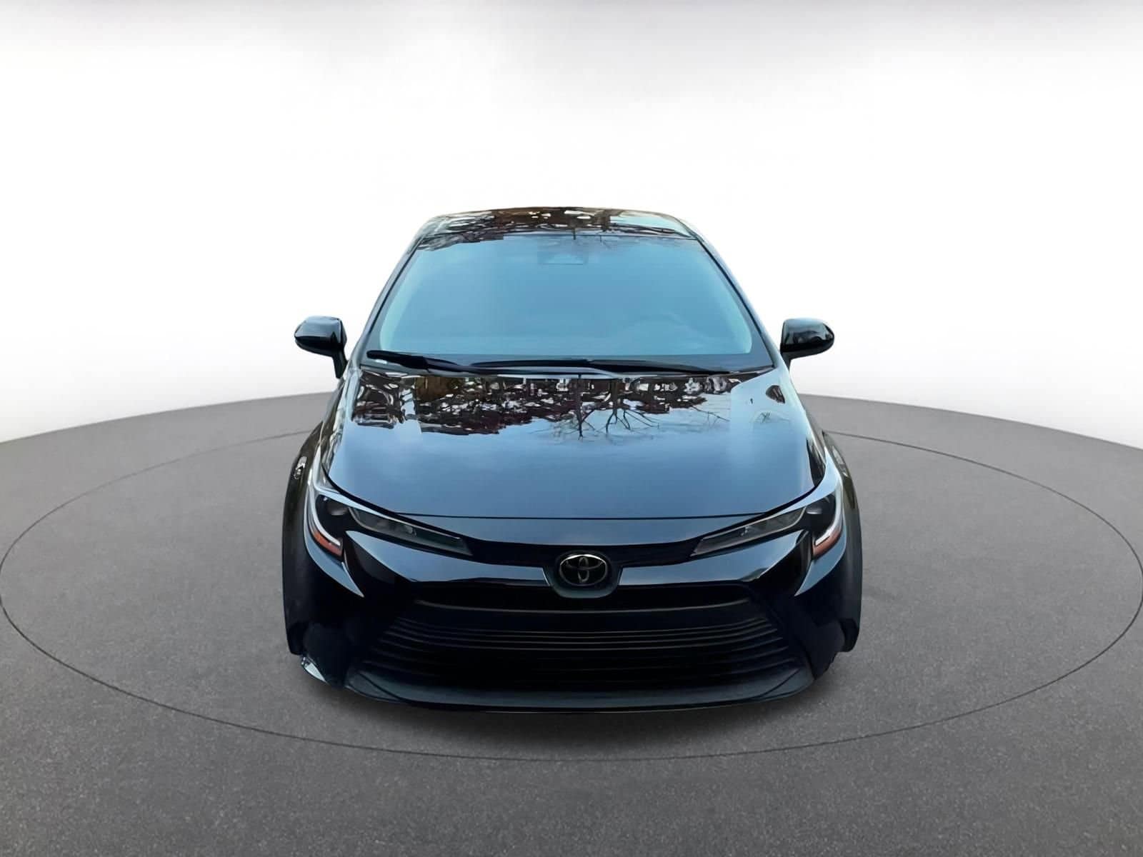 Thumbnail: 2025 Toyota Corolla - 4
