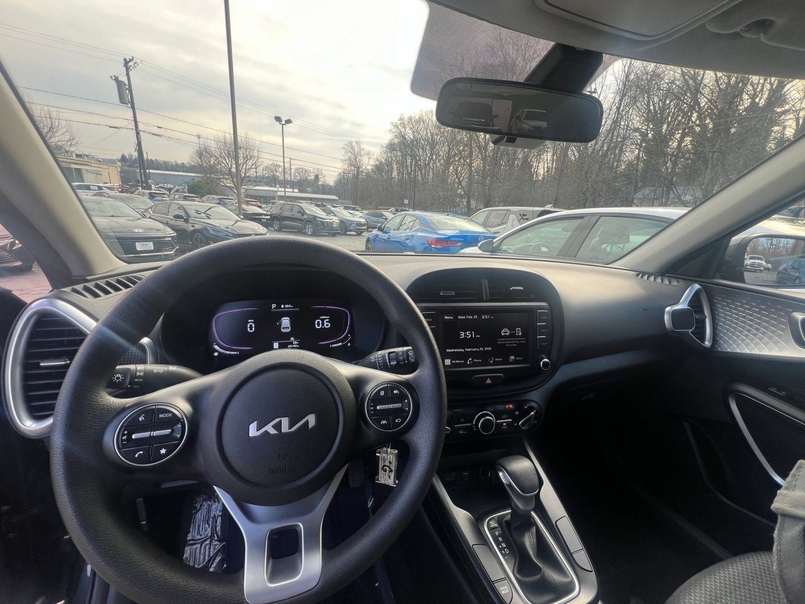 Thumbnail: 2025 Kia Soul - 28