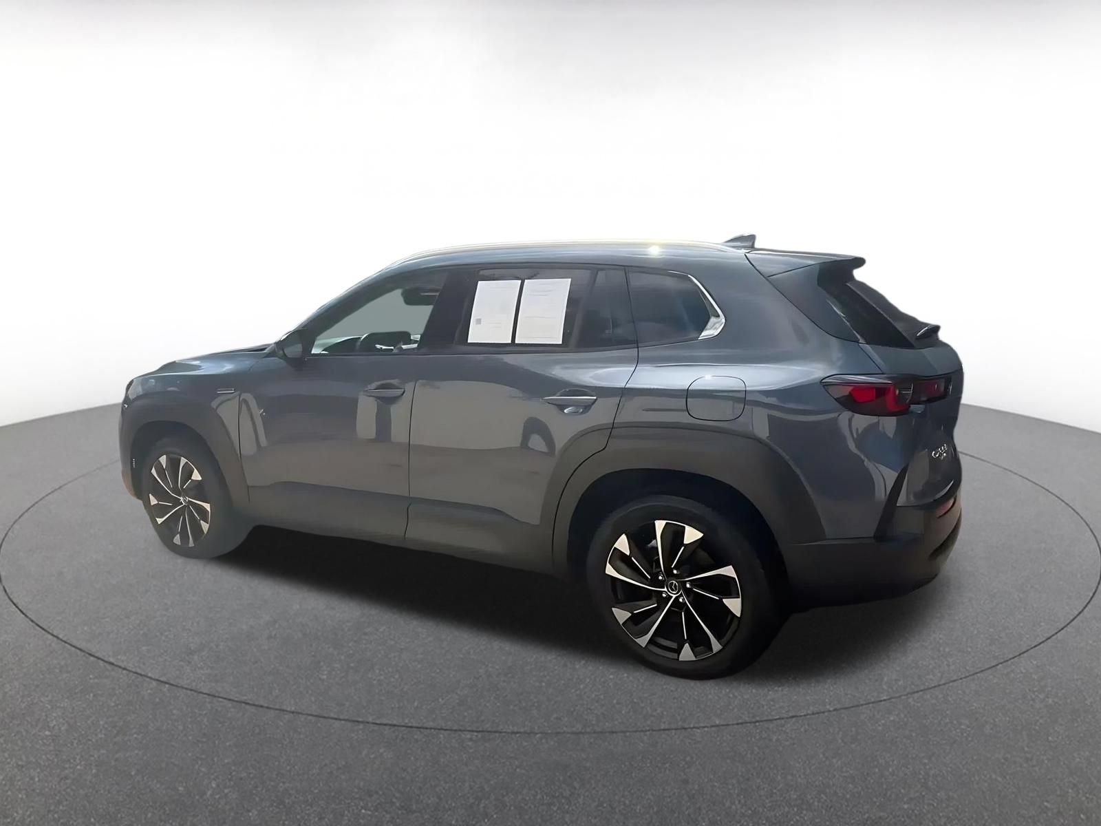 Thumbnail: 2025 Mazda CX-50 - 10