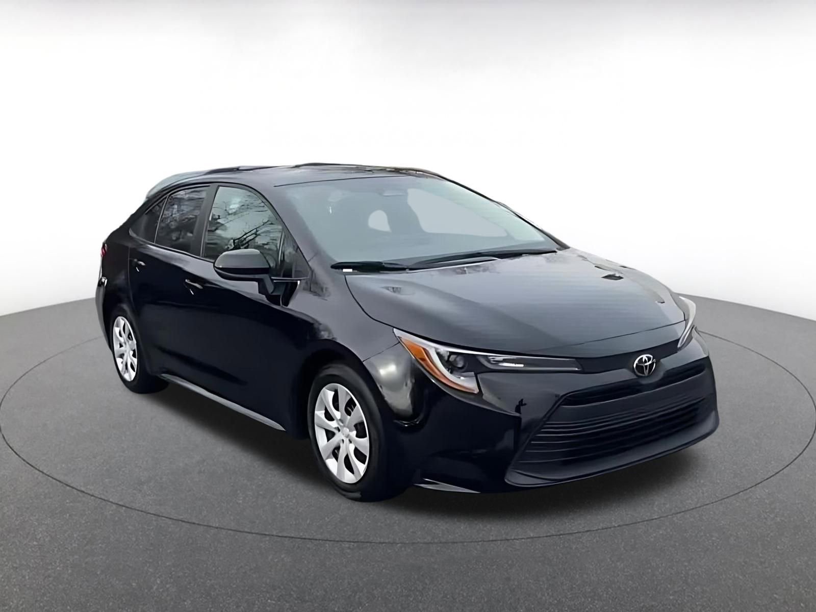 Thumbnail: 2025 Toyota Corolla - 3