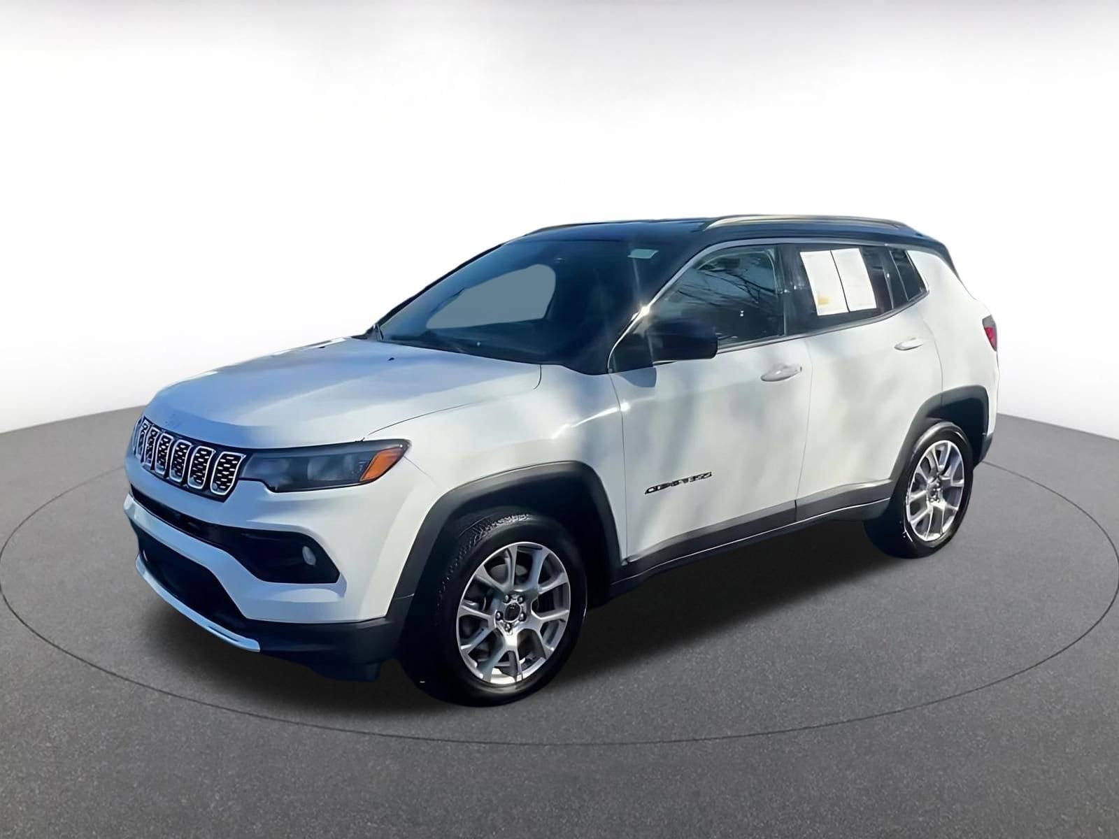 Thumbnail: 2025 Jeep Compass - 8