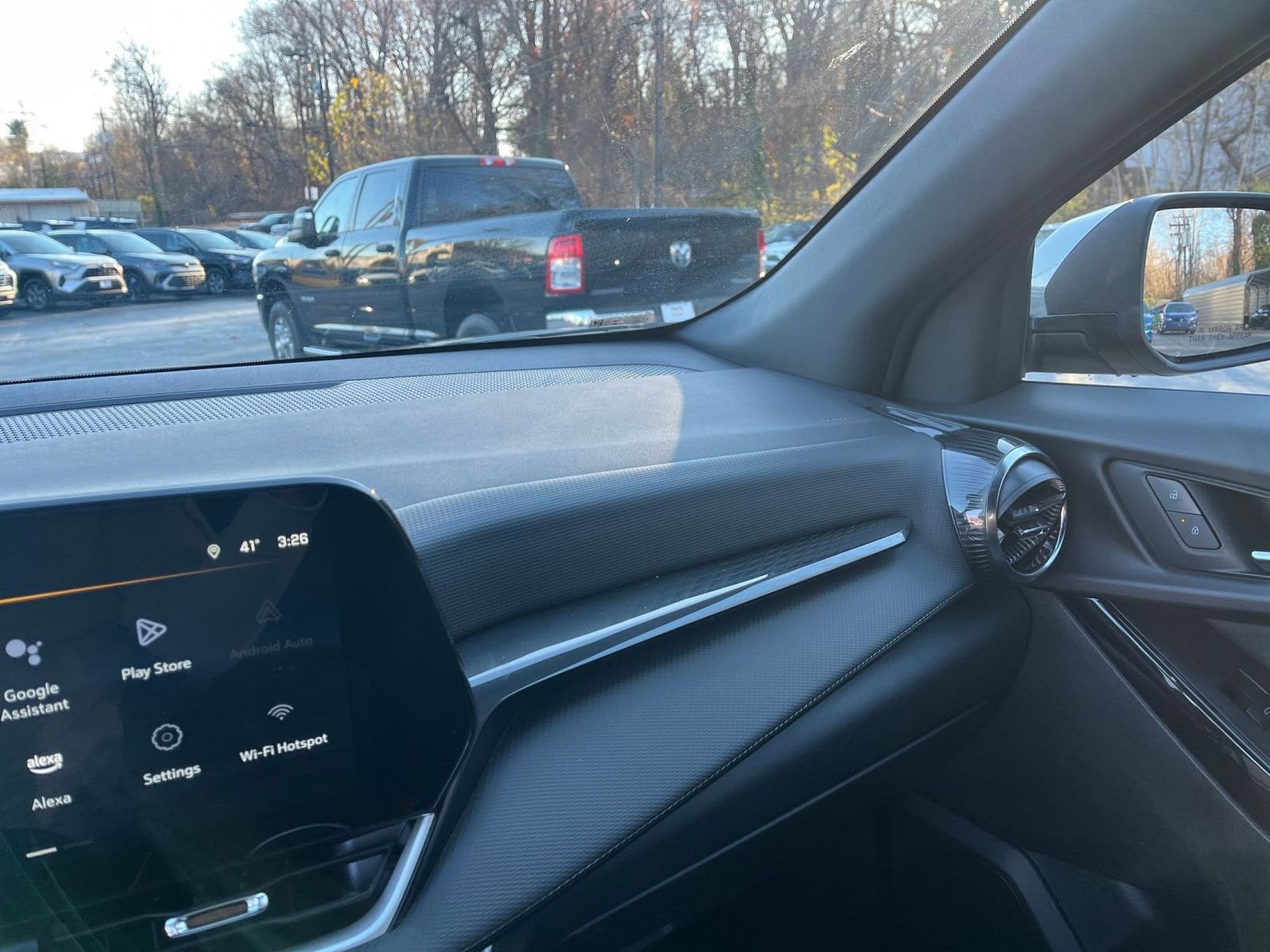 Thumbnail: 2025 Chevrolet Equinox - 29