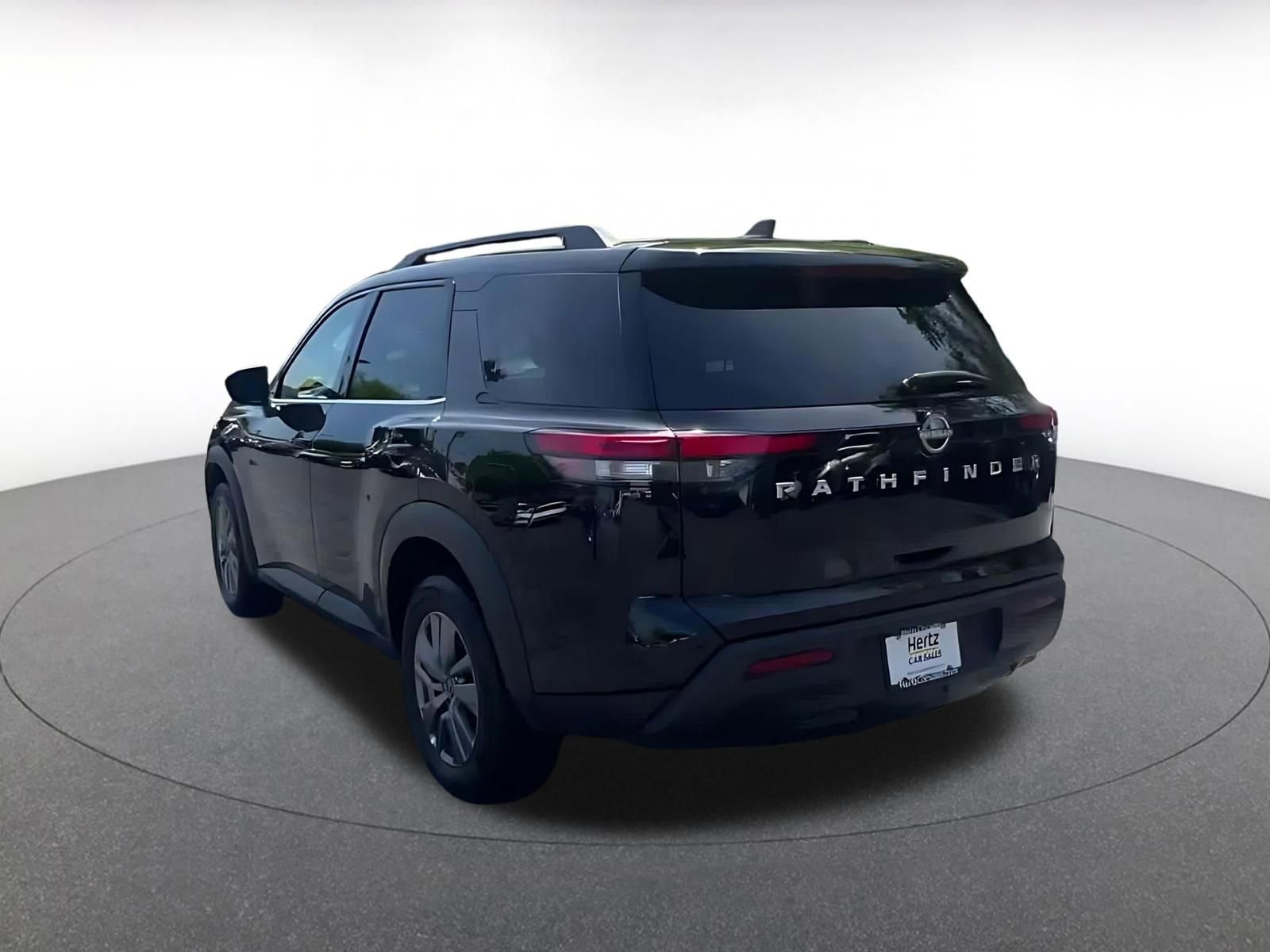 Thumbnail: 2025 Nissan Pathfinder - 11