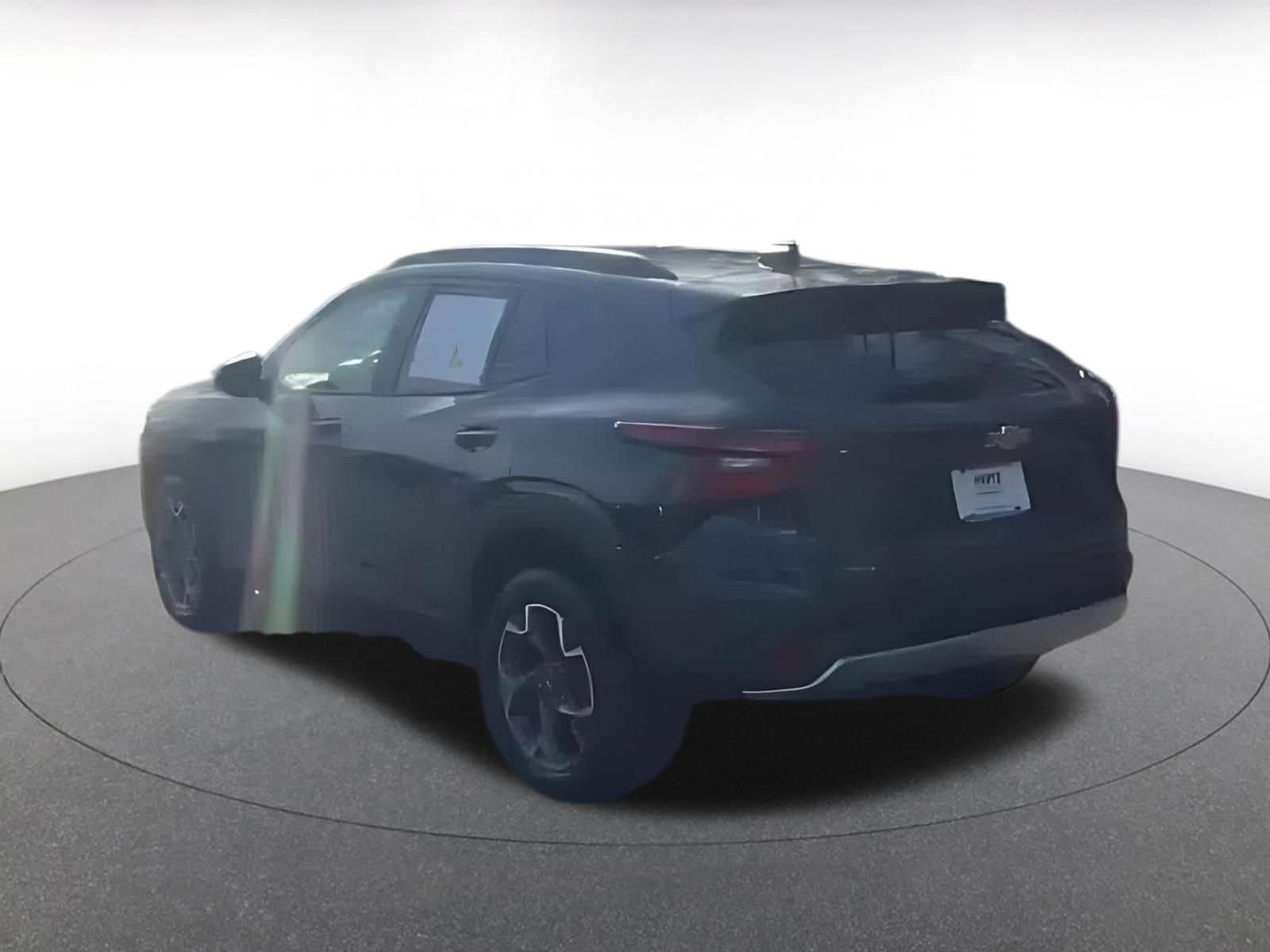 Thumbnail: 2025 Chevrolet Trax - 11