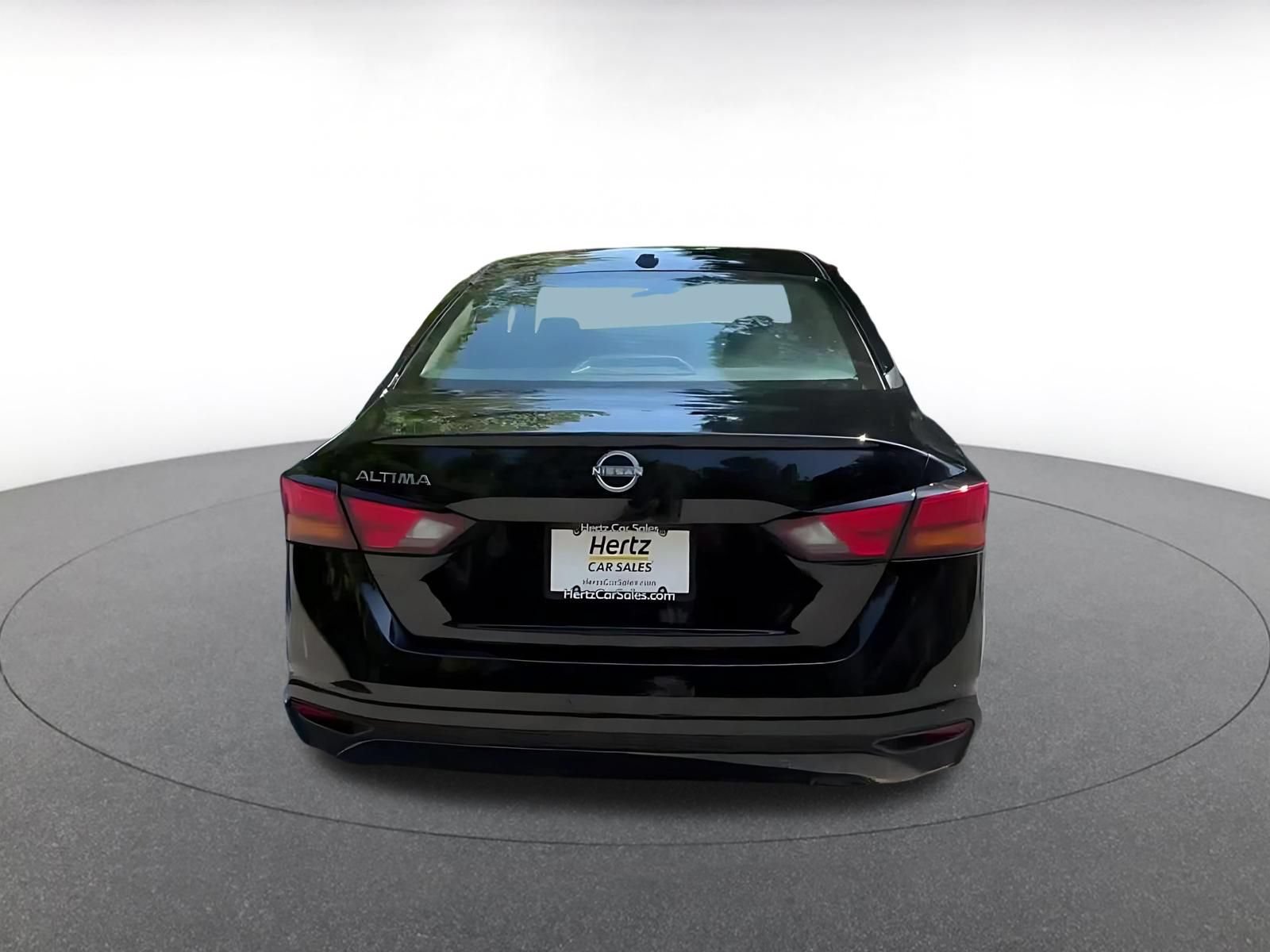 Thumbnail: 2025 Nissan Altima - 10