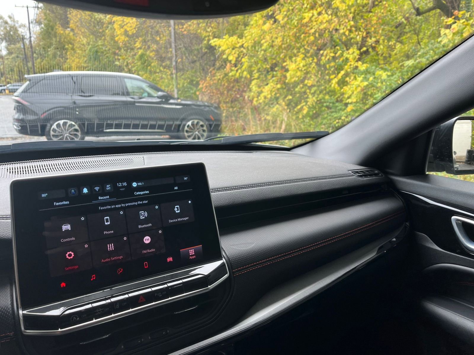 Thumbnail: 2025 Jeep Compass - 31