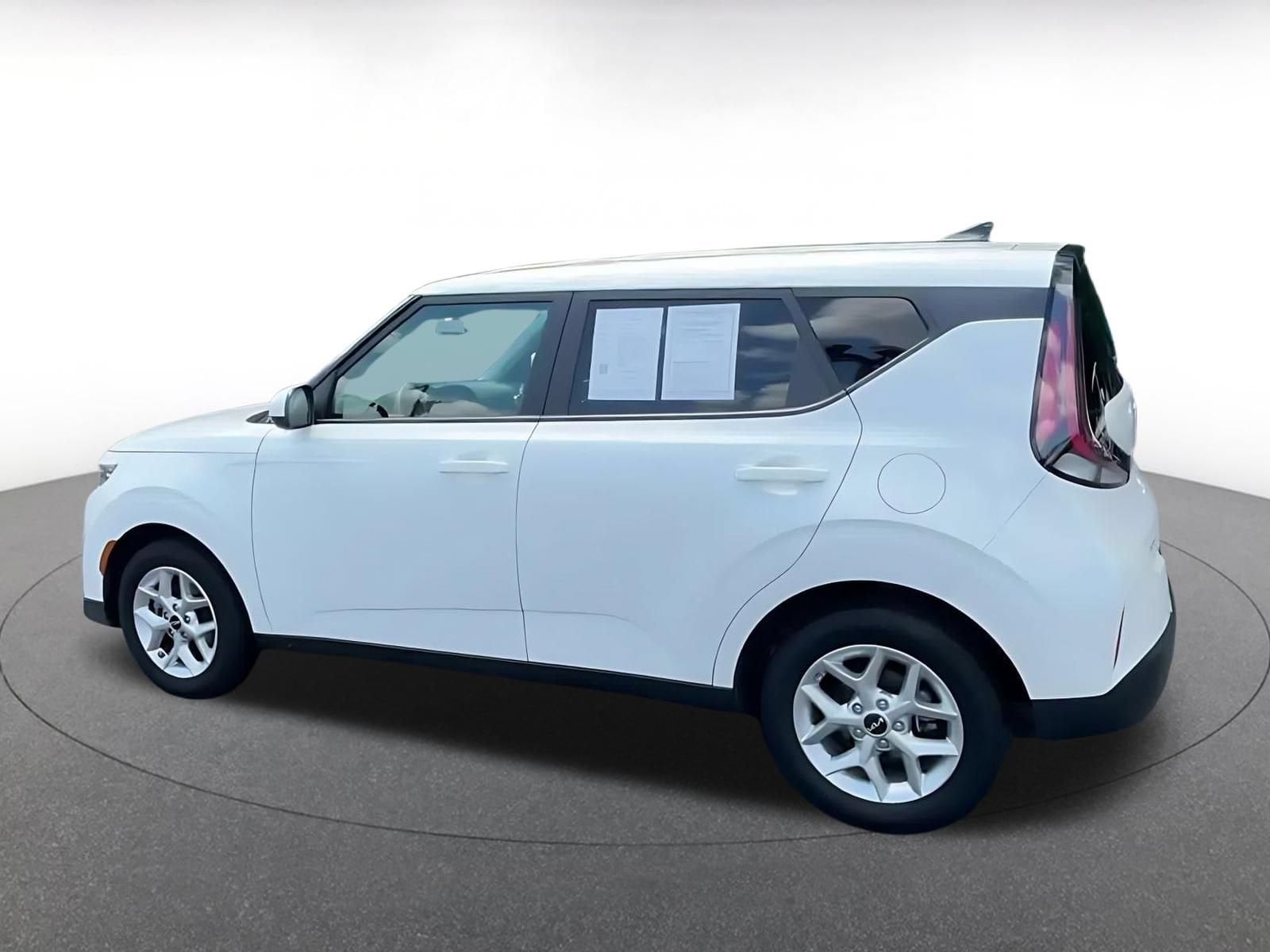 Thumbnail: 2025 Kia Soul - 9