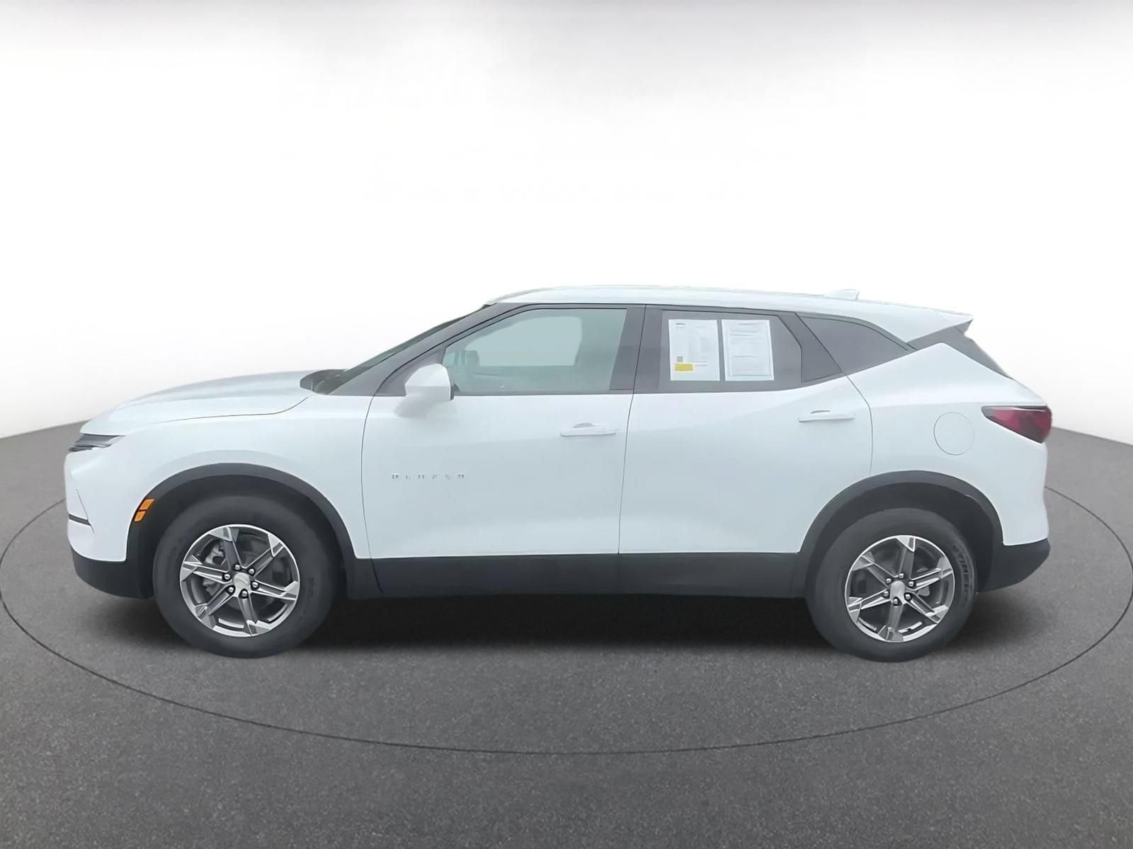 Thumbnail: 2025 Chevrolet Blazer - 9