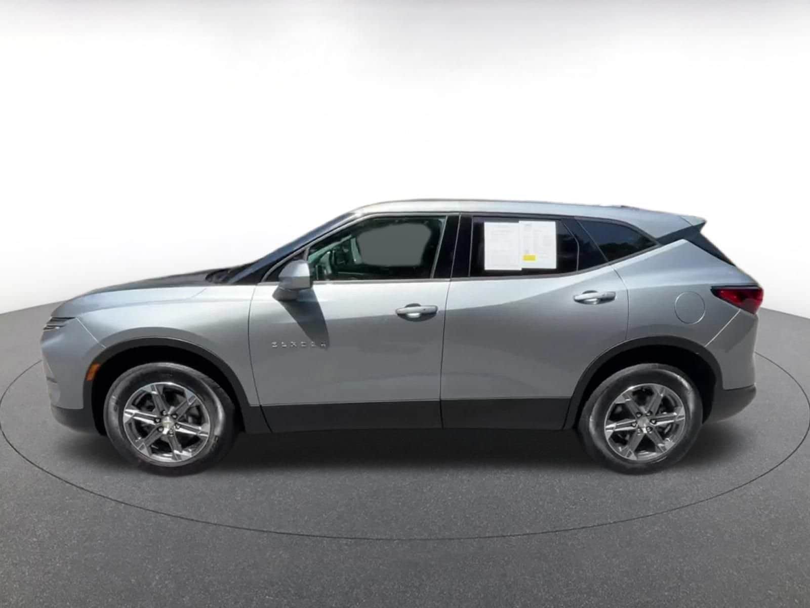 Thumbnail: 2026 Chevrolet Blazer - 9