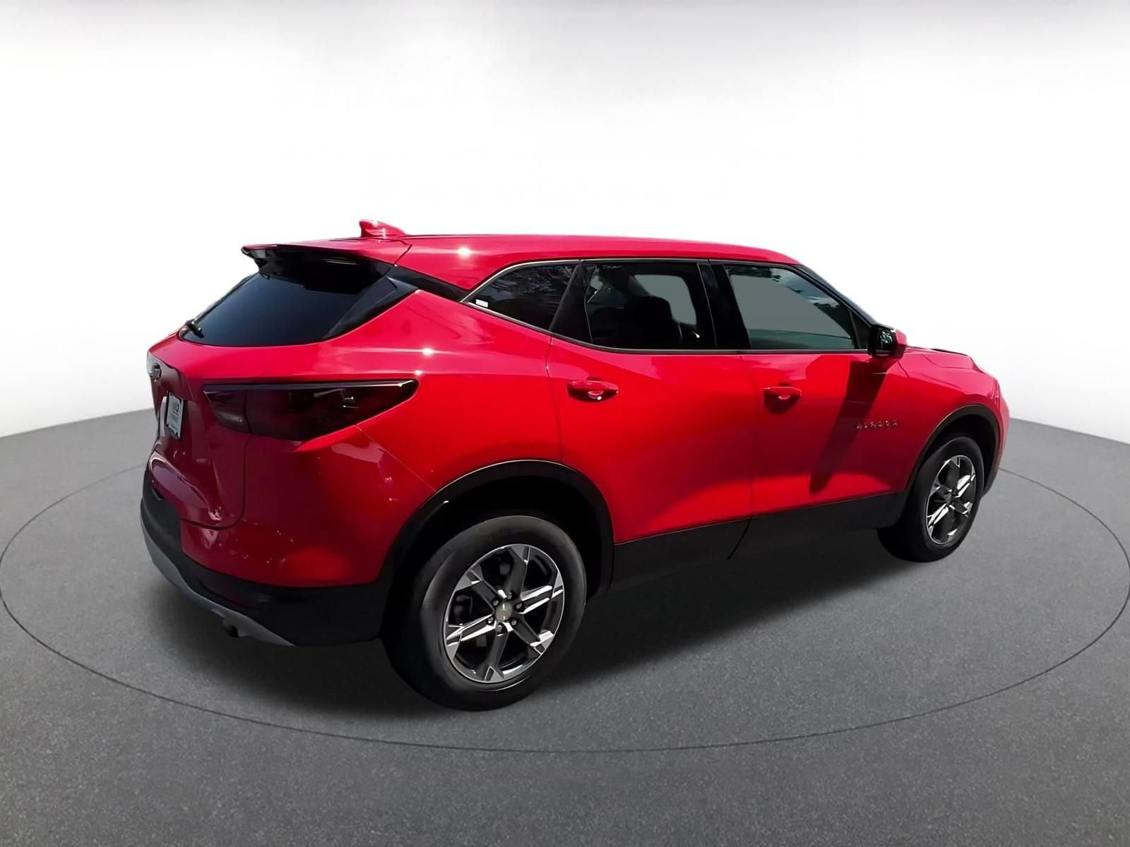 Thumbnail: 2026 Chevrolet Blazer - 13