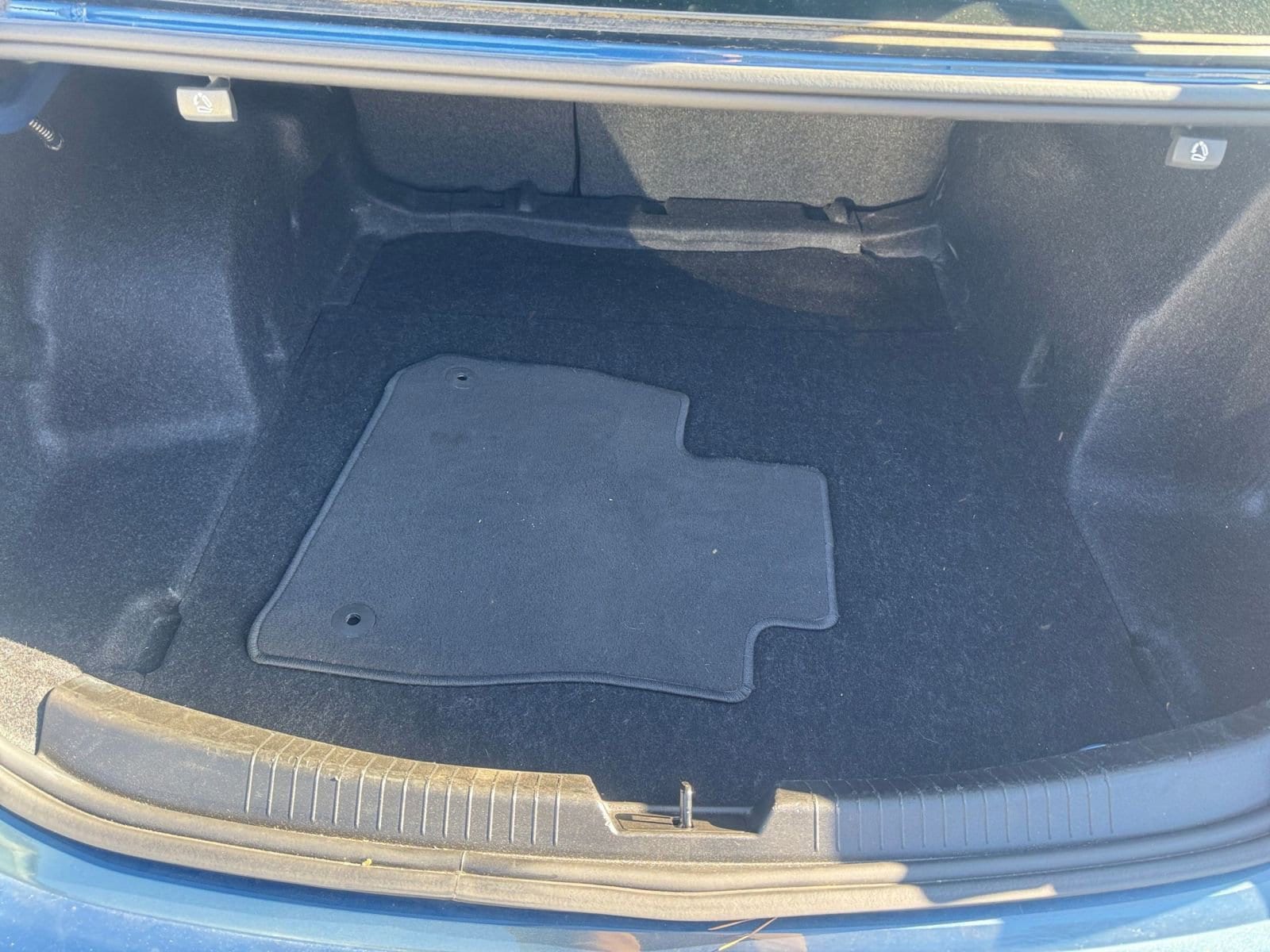 Thumbnail: 2024 Chevrolet Malibu - 24