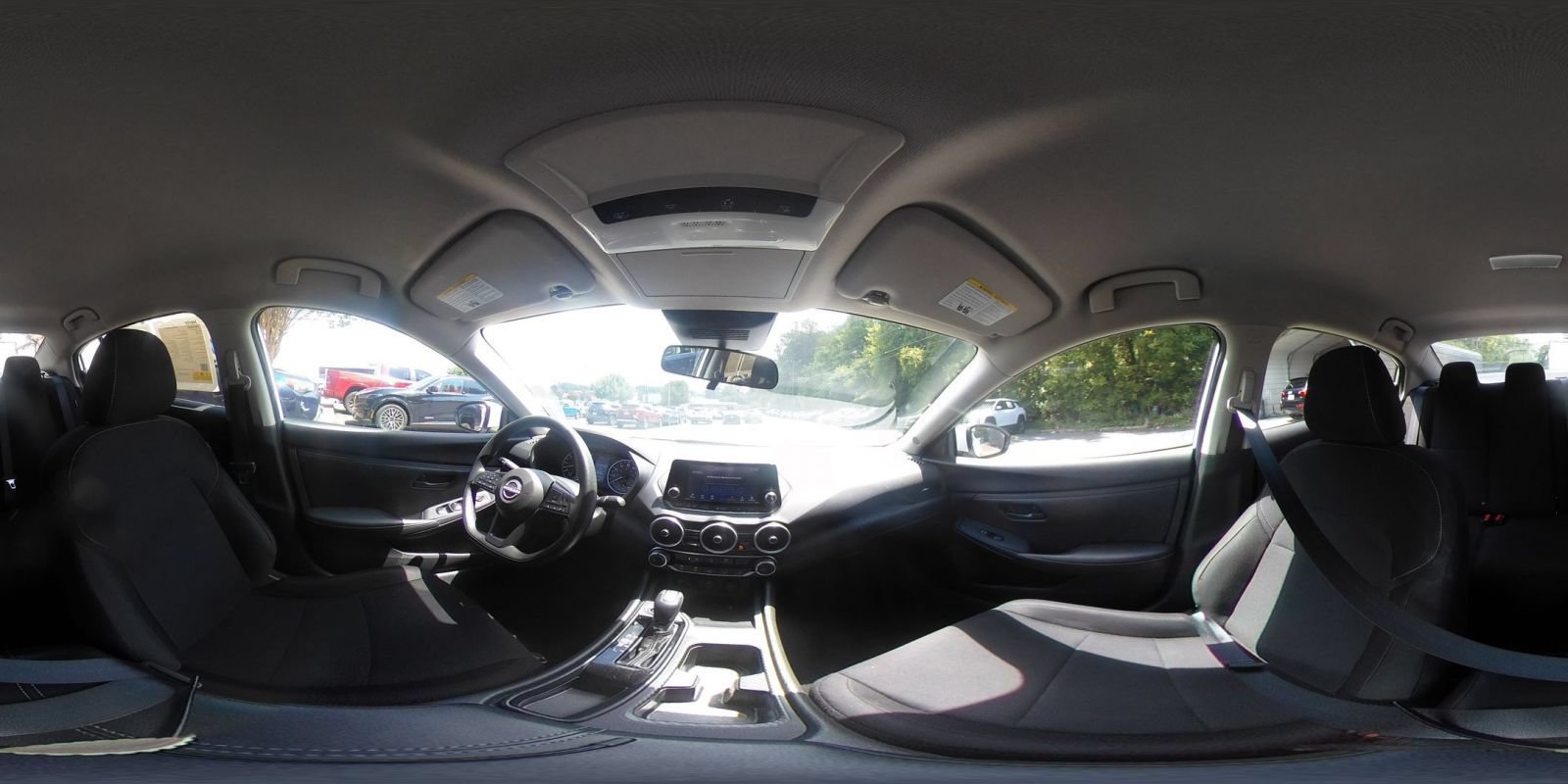 Thumbnail: 2025 Nissan Sentra - 32