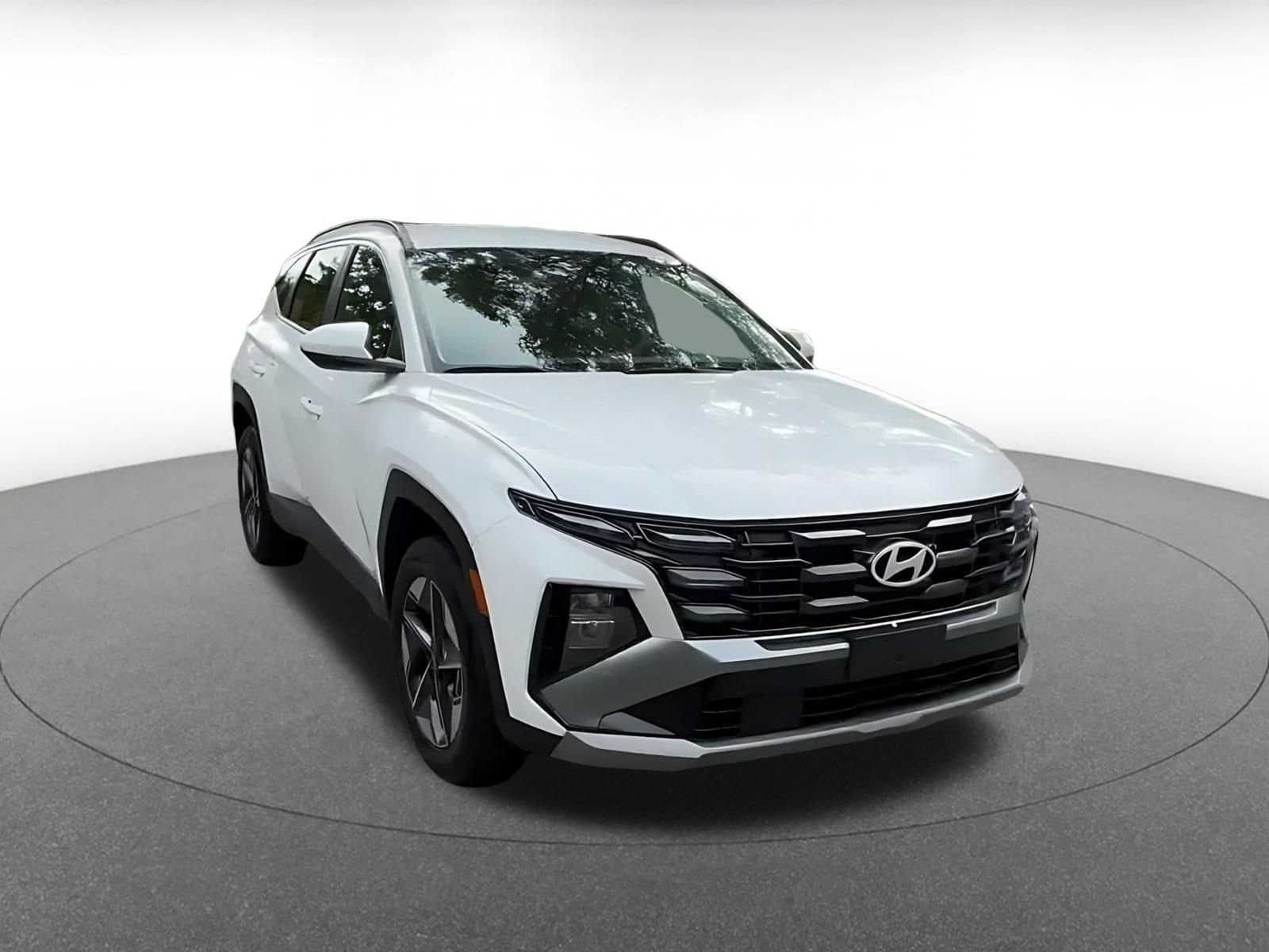 Thumbnail: 2026 Hyundai Tucson - 3