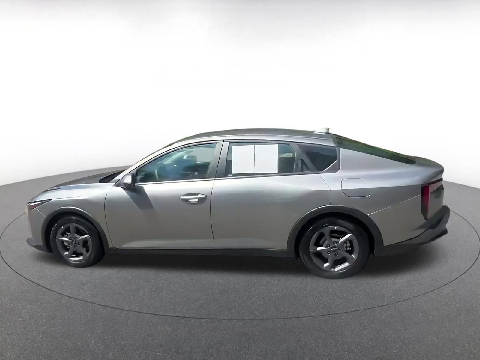 Thumbnail: 2026 Kia K4 - 10