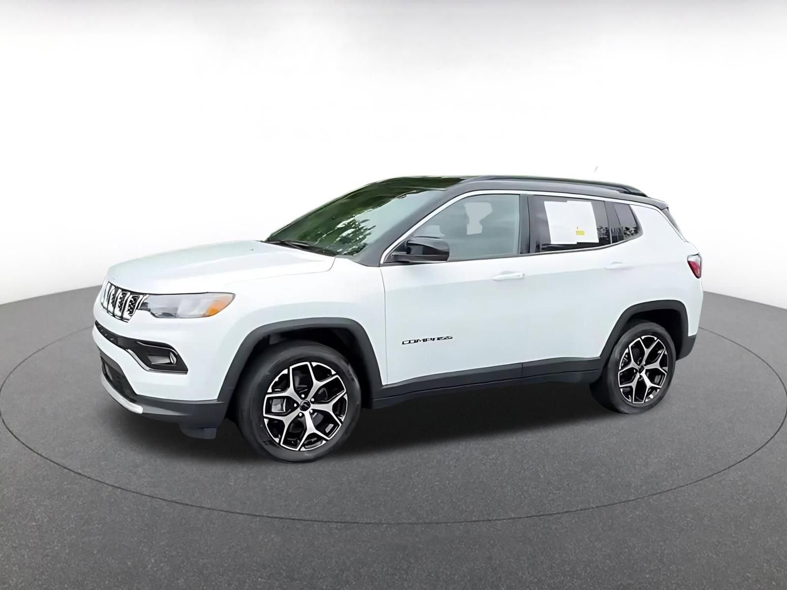 Thumbnail: 2025 Jeep Compass - 8