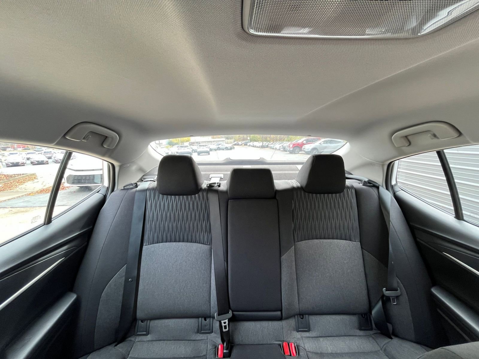 Thumbnail: 2025 Toyota Camry - 33