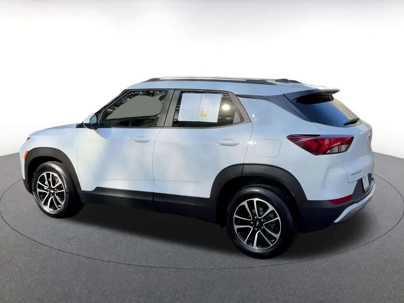 Thumbnail: 2025 Chevrolet TrailBlazer - 10