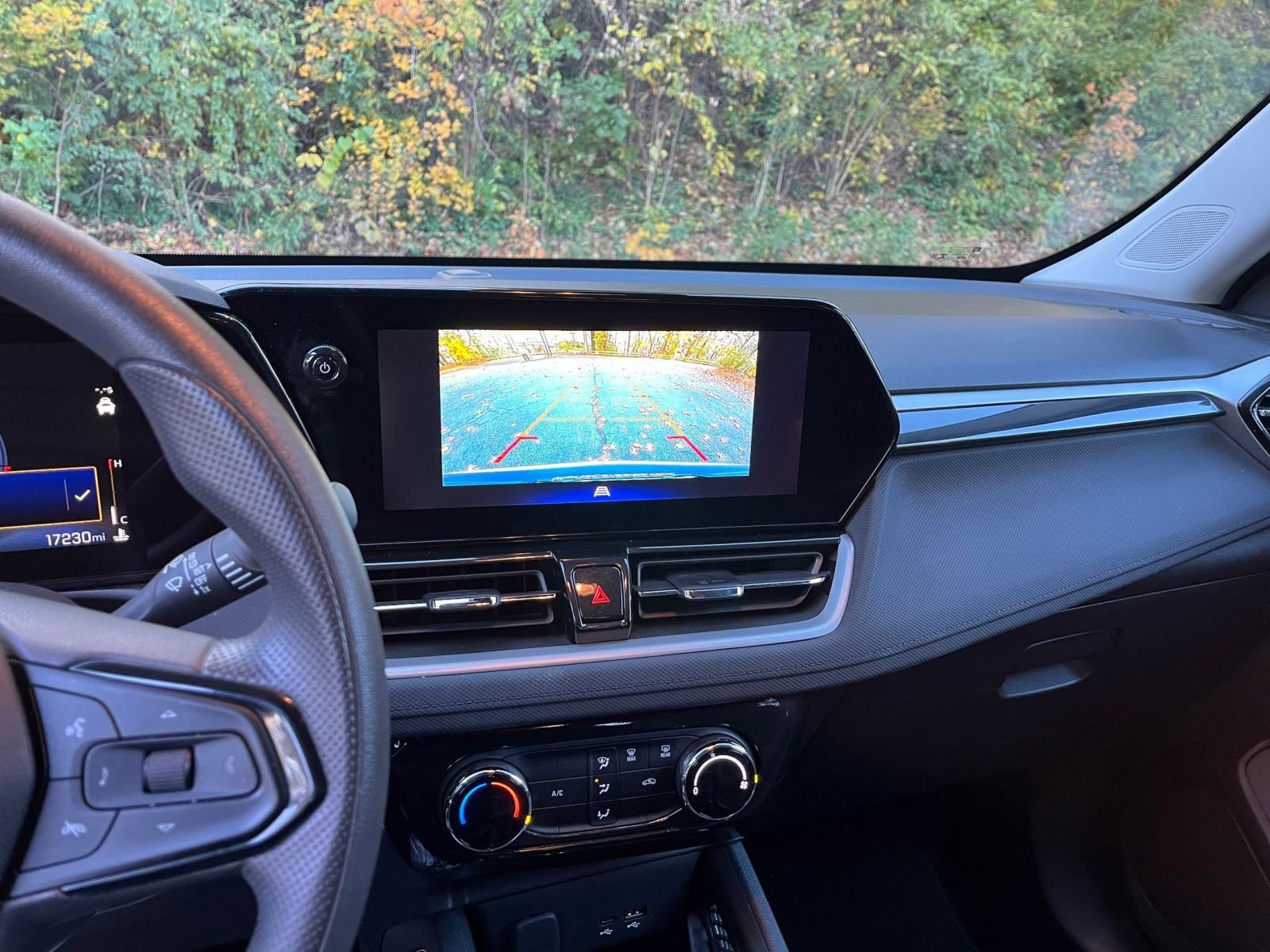 Thumbnail: 2025 Chevrolet TrailBlazer - 17