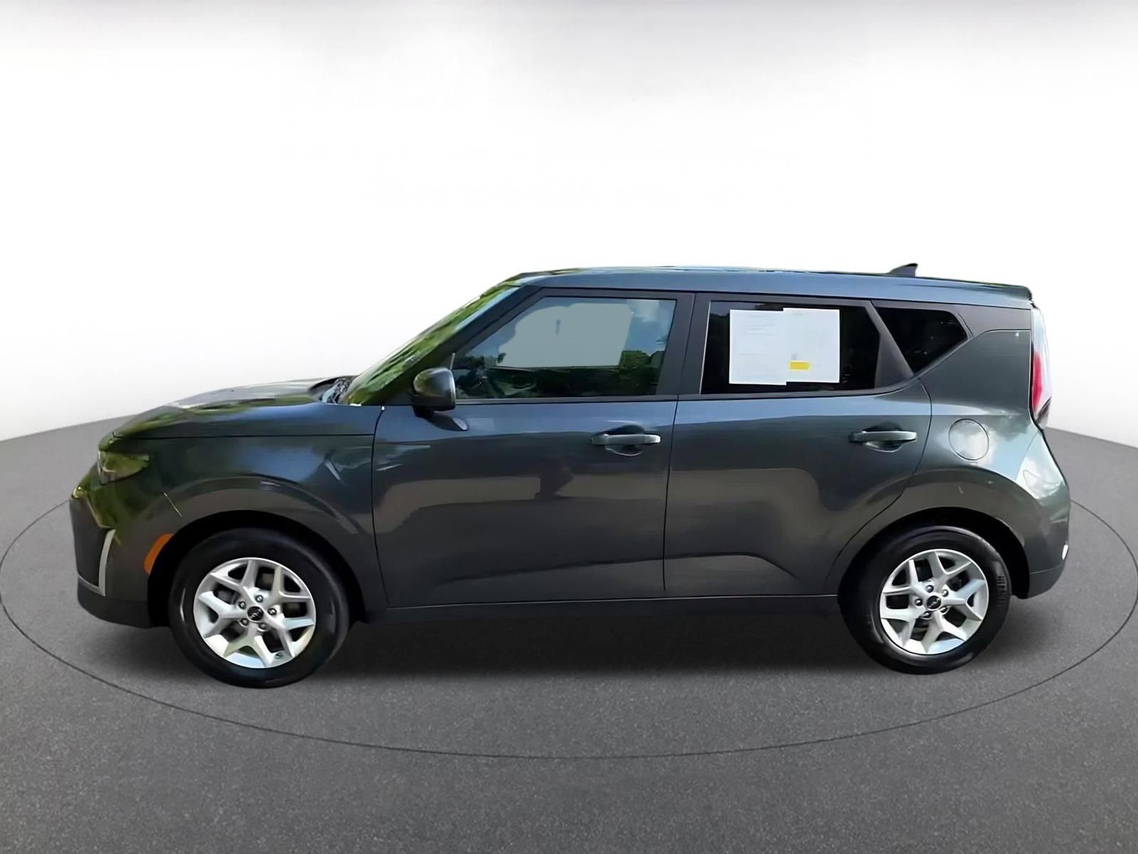 Thumbnail: 2025 Kia Soul - 9