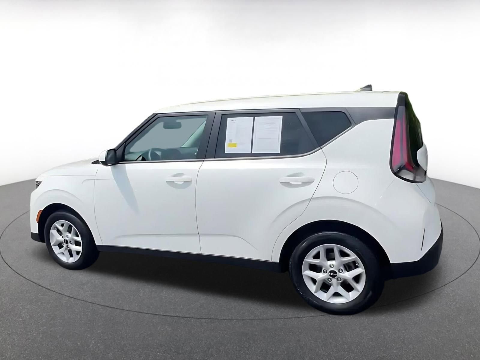 Thumbnail: 2025 Kia Soul - 10