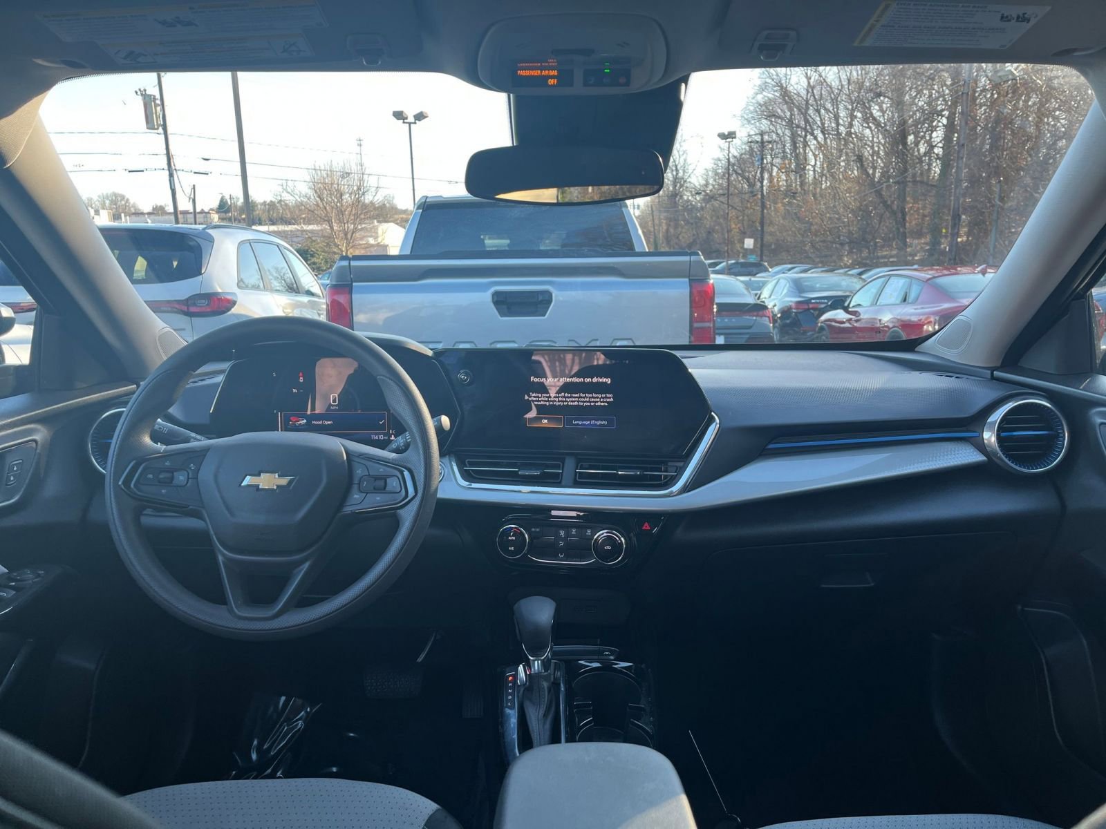 Thumbnail: 2025 Chevrolet Trax - 27