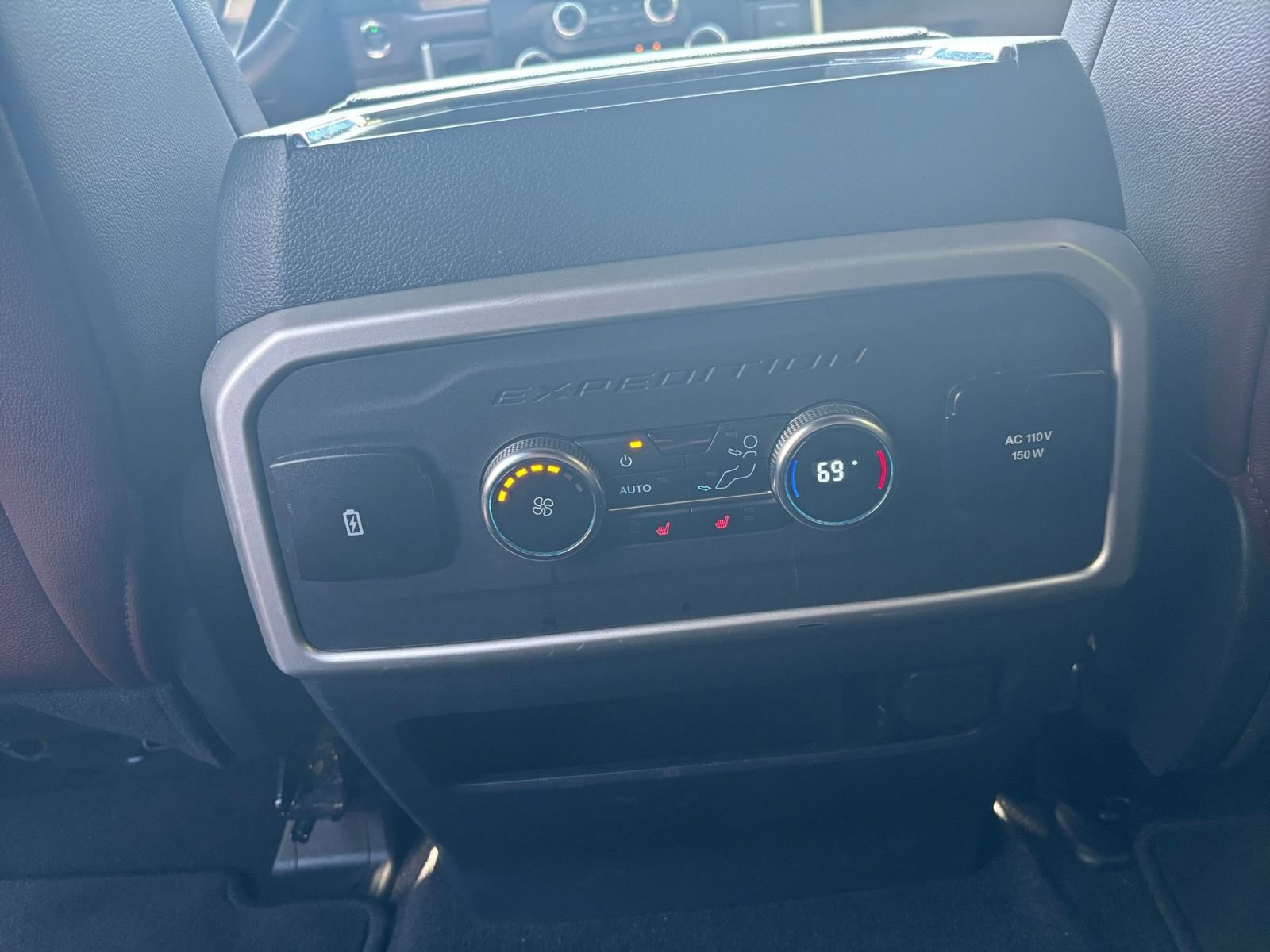 Thumbnail: 2024 Ford Expedition MAX - 20