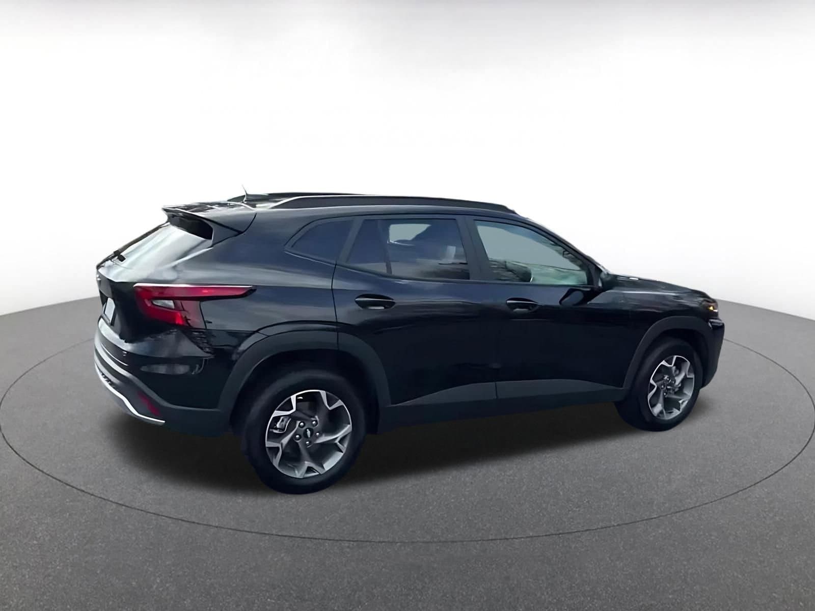 Thumbnail: 2025 Chevrolet Trax - 12