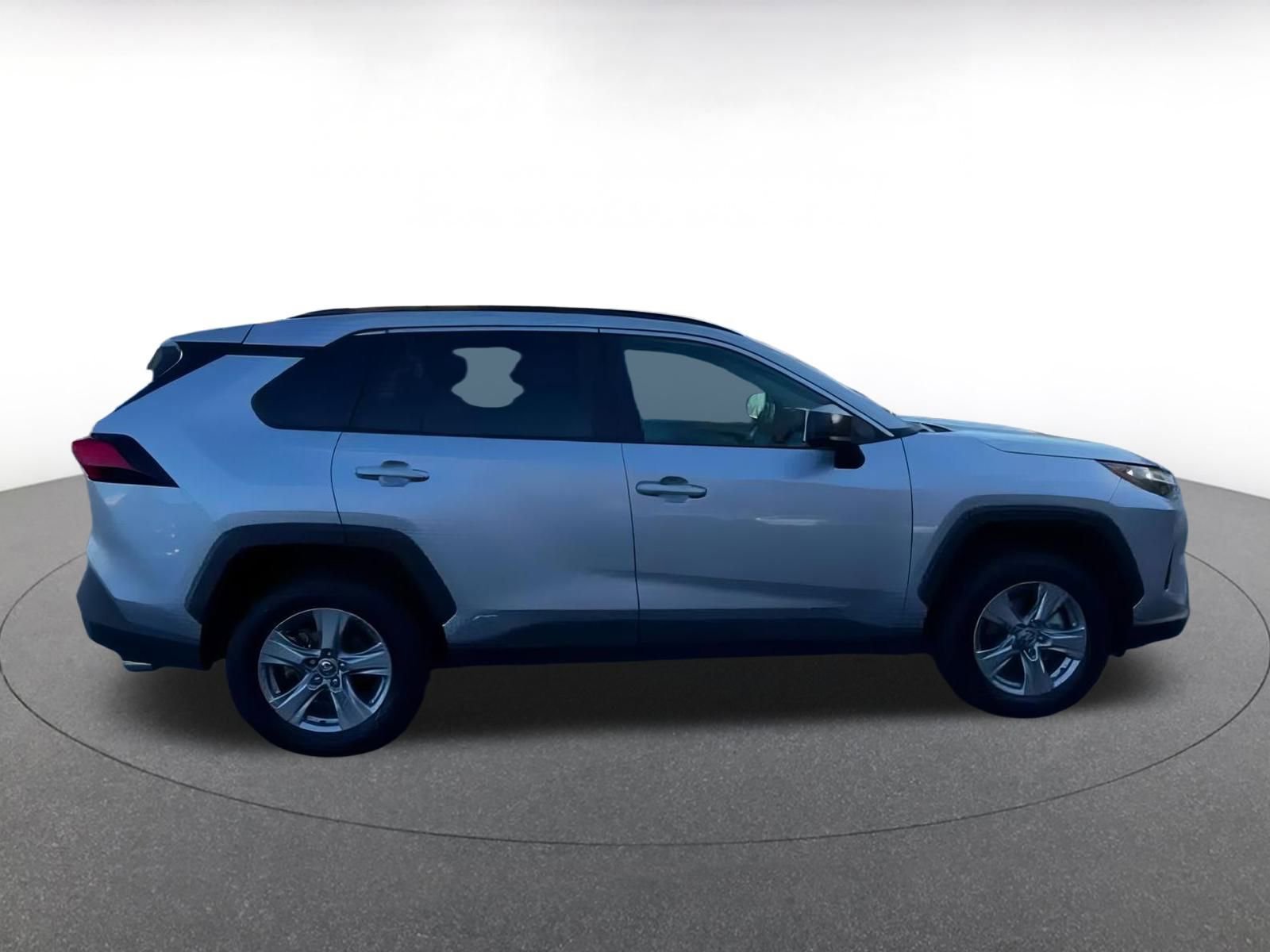 Thumbnail: 2025 Toyota RAV4 - 15