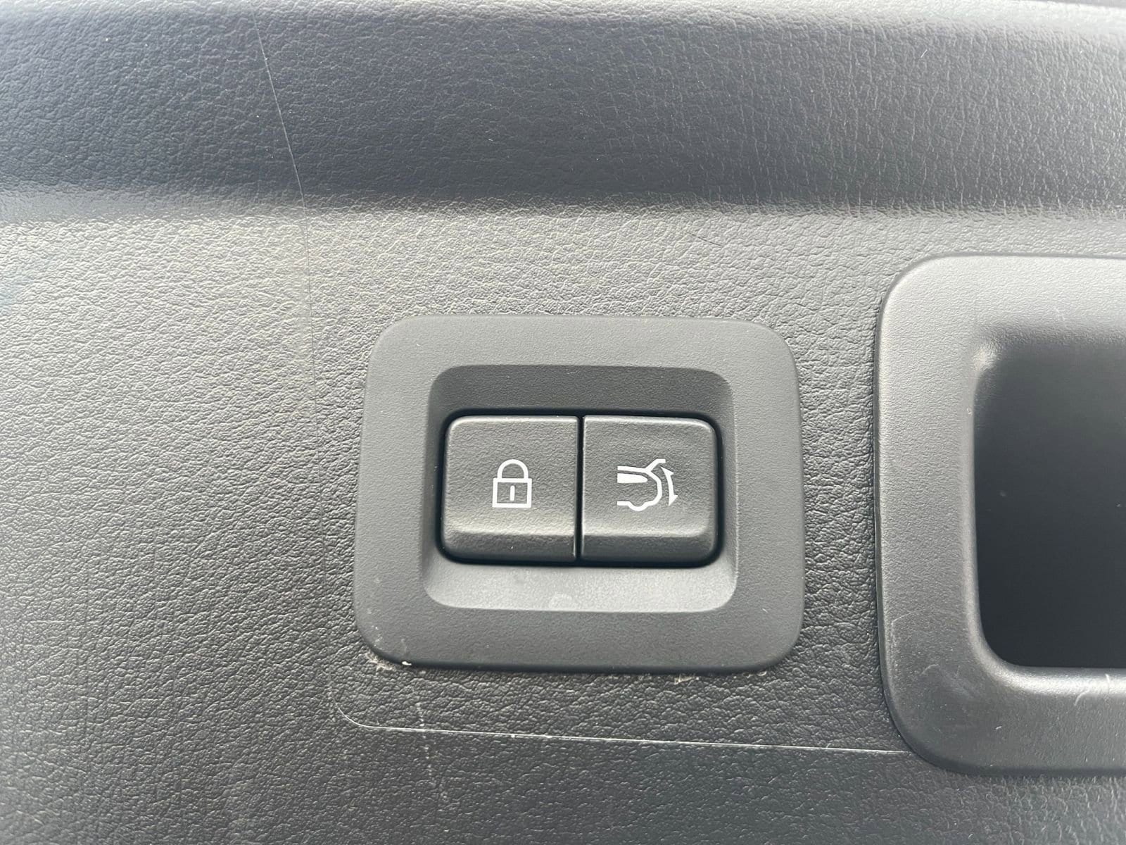 Thumbnail: 2025 Mazda CX-50 - 20