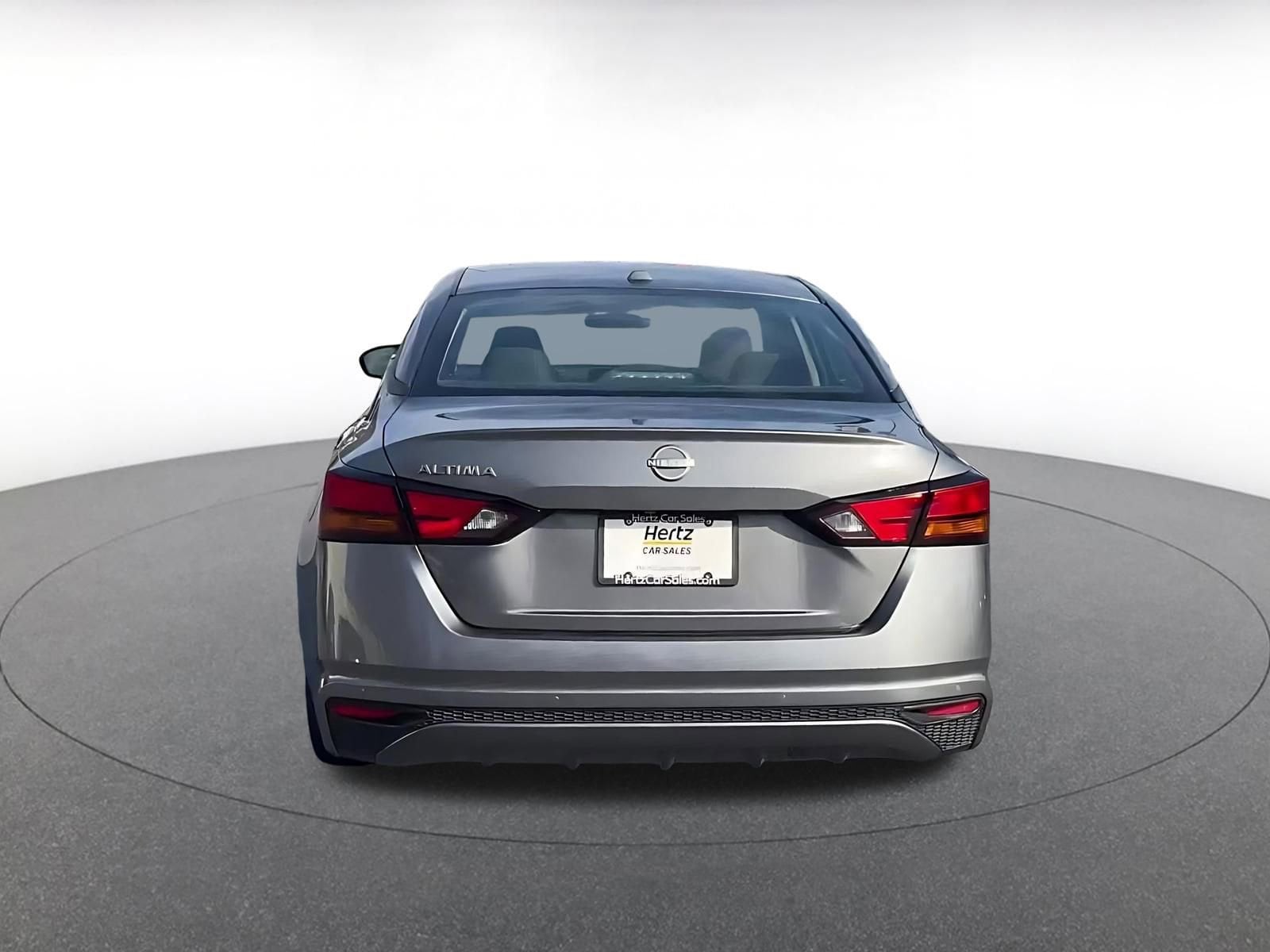 Thumbnail: 2025 Nissan Altima - 12