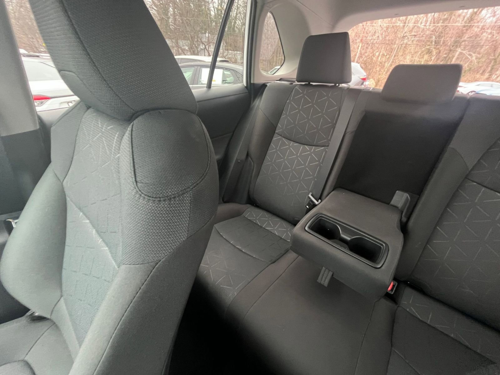 Thumbnail: 2025 Toyota RAV4 - 35