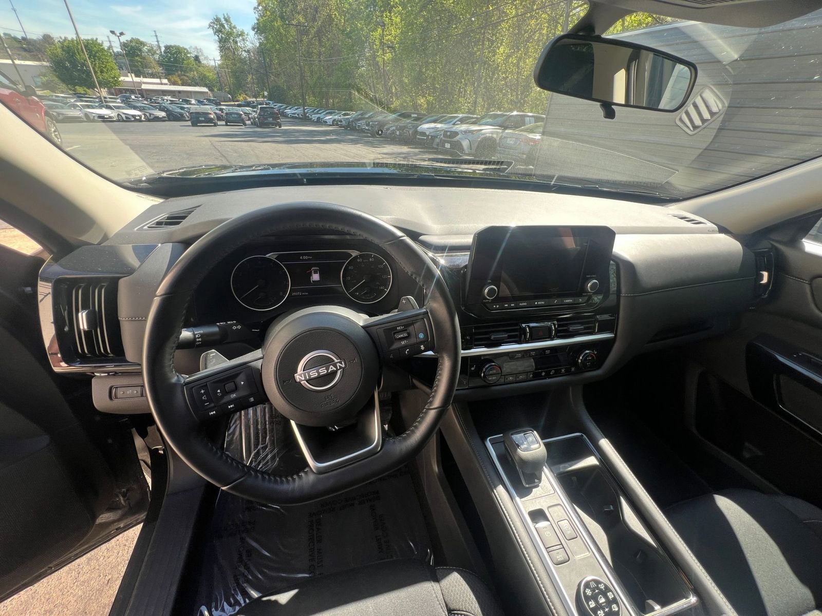 Thumbnail: 2025 Nissan Pathfinder - 33