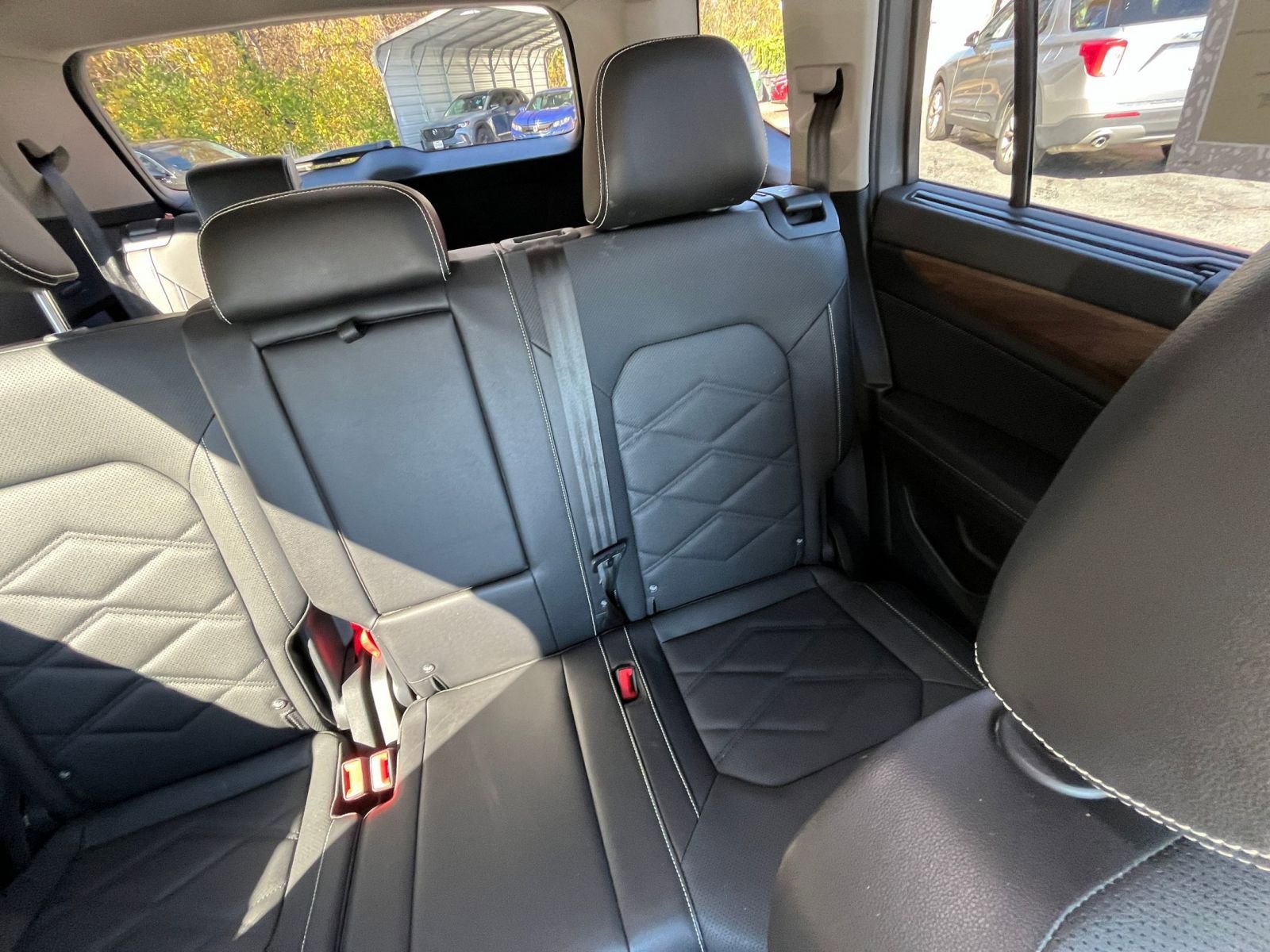 Thumbnail: 2025 Volkswagen Atlas - 33