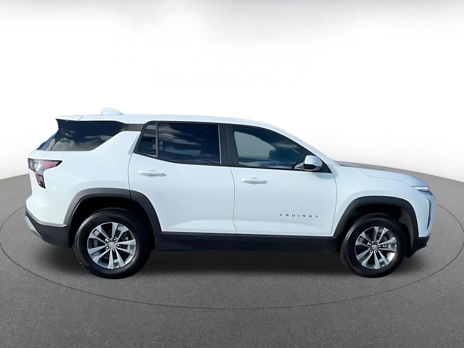 Thumbnail: 2025 Chevrolet Equinox - 14