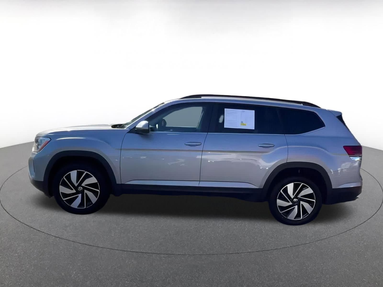 Thumbnail: 2025 Volkswagen Atlas - 9