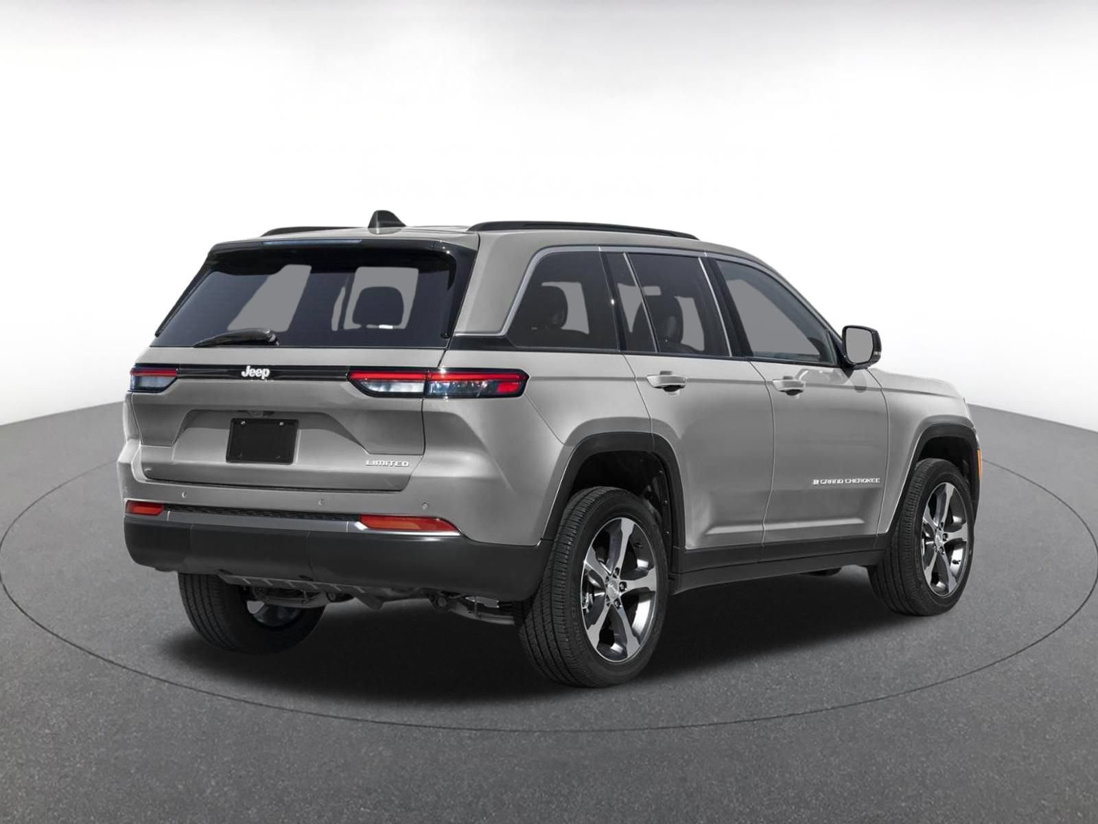 Thumbnail: 2026 Jeep Grand Cherokee - 2