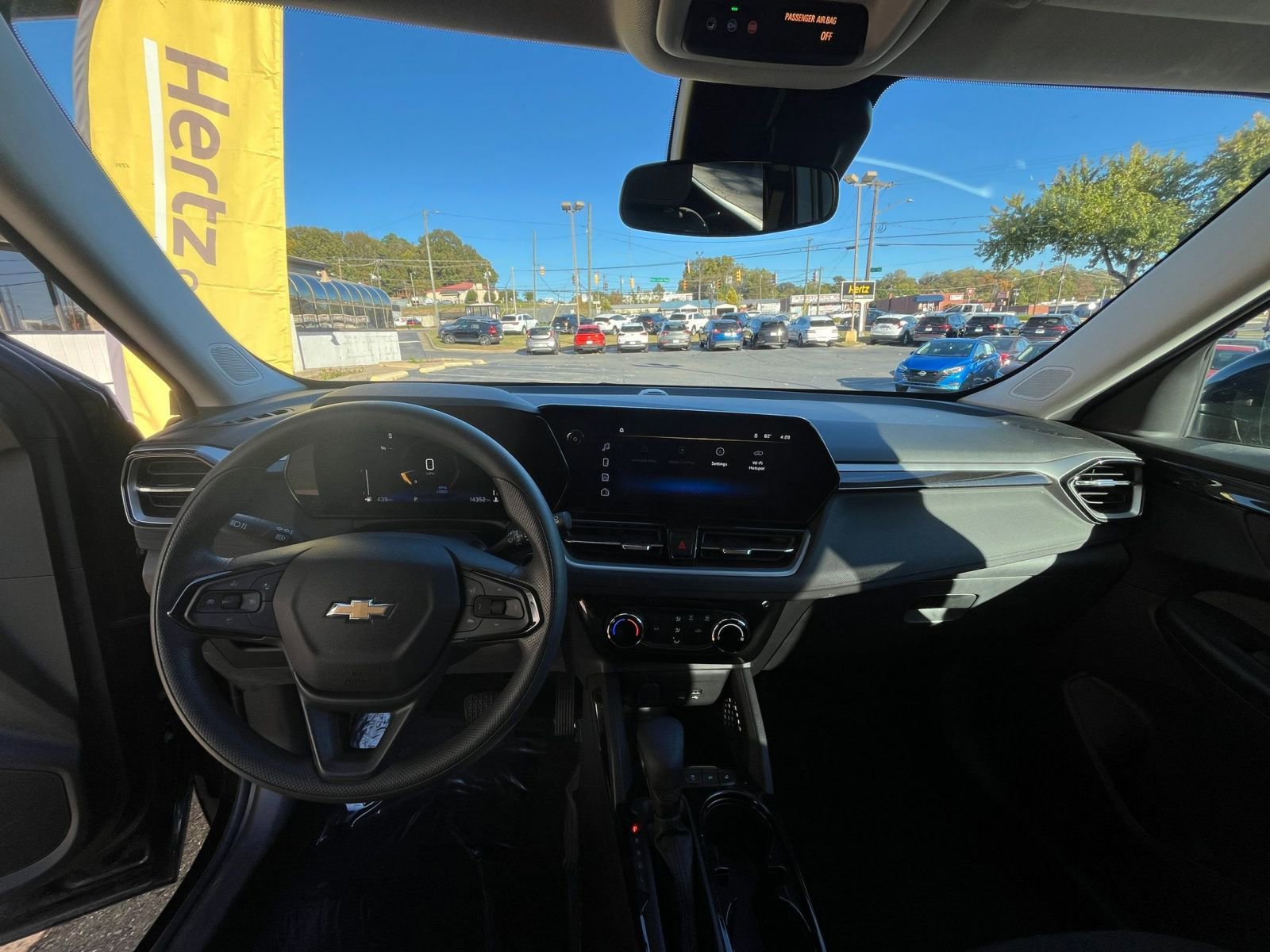 Thumbnail: 2025 Chevrolet TrailBlazer - 29