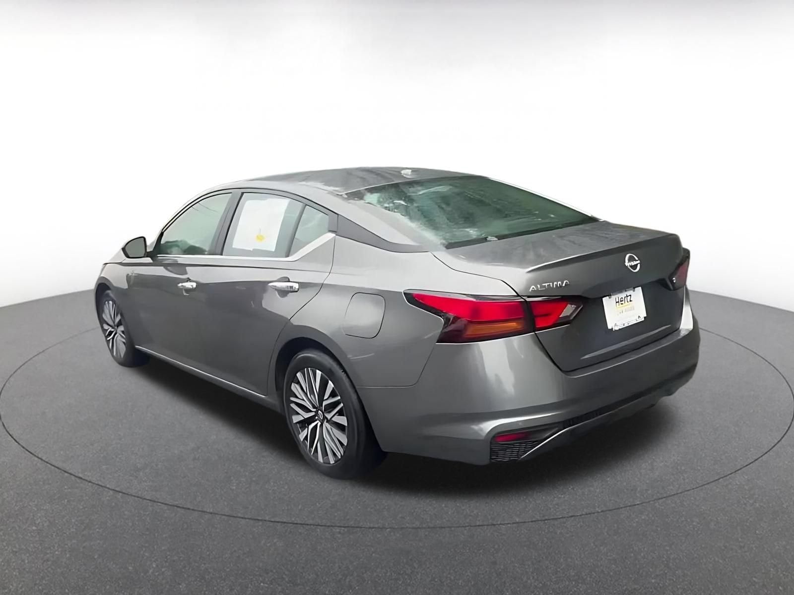 Thumbnail: 2025 Nissan Altima - 11