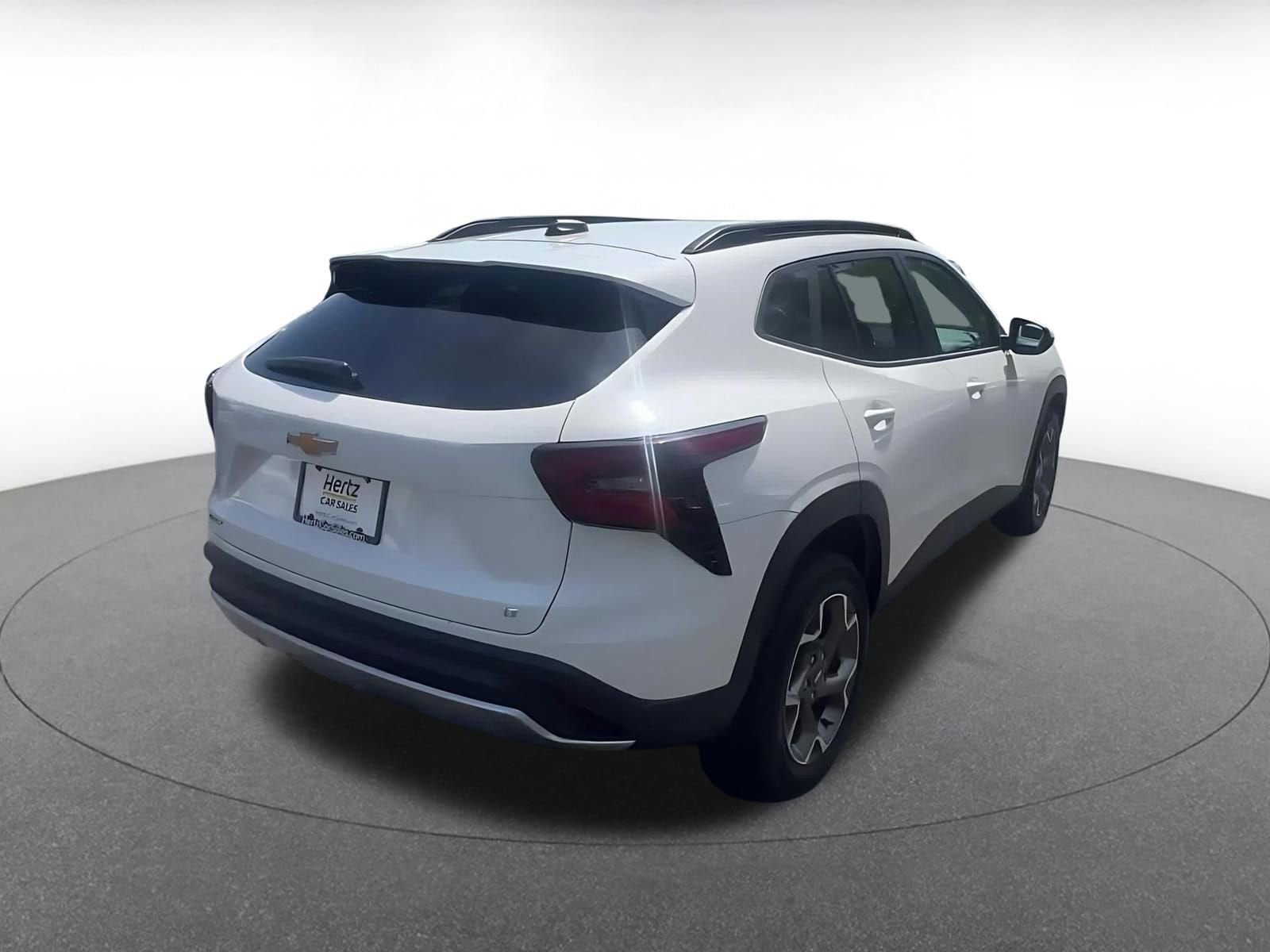 Thumbnail: 2025 Chevrolet Trax - 15