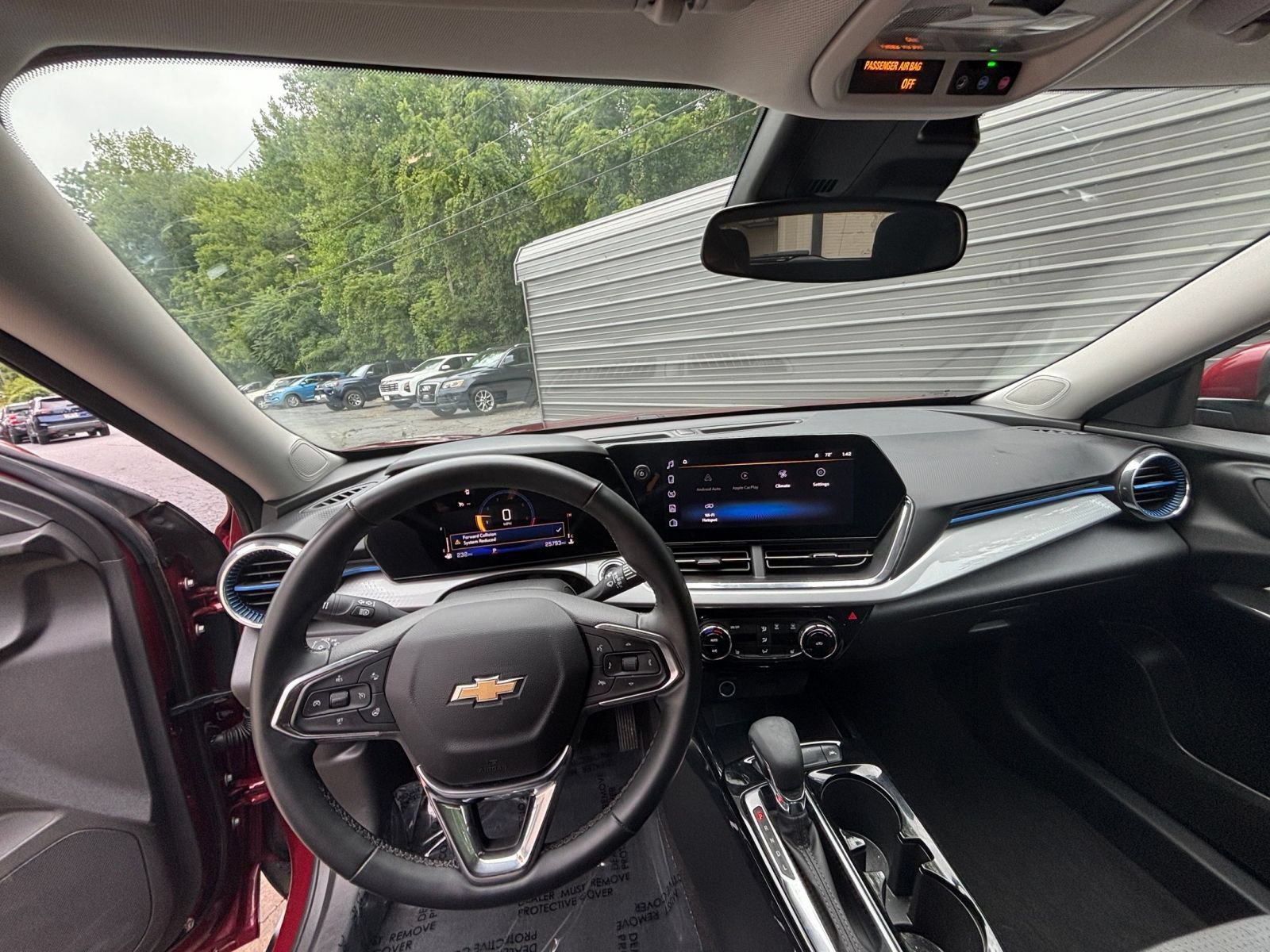 Thumbnail: 2025 Chevrolet Trax - 29