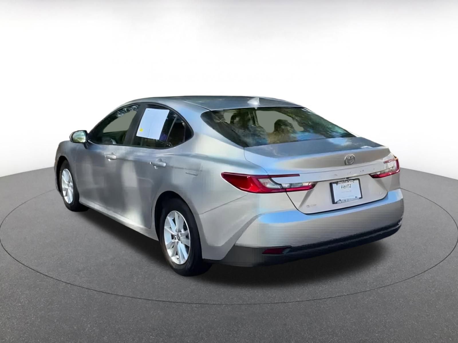 Thumbnail: 2025 Toyota Camry - 14