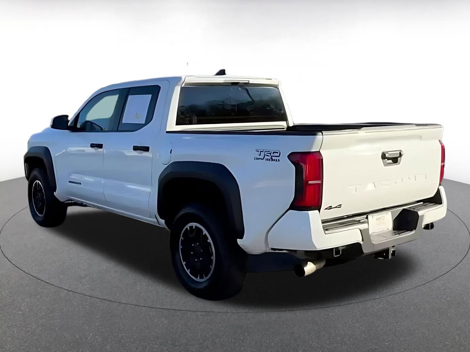 Thumbnail: 2025 Toyota Tacoma - 9