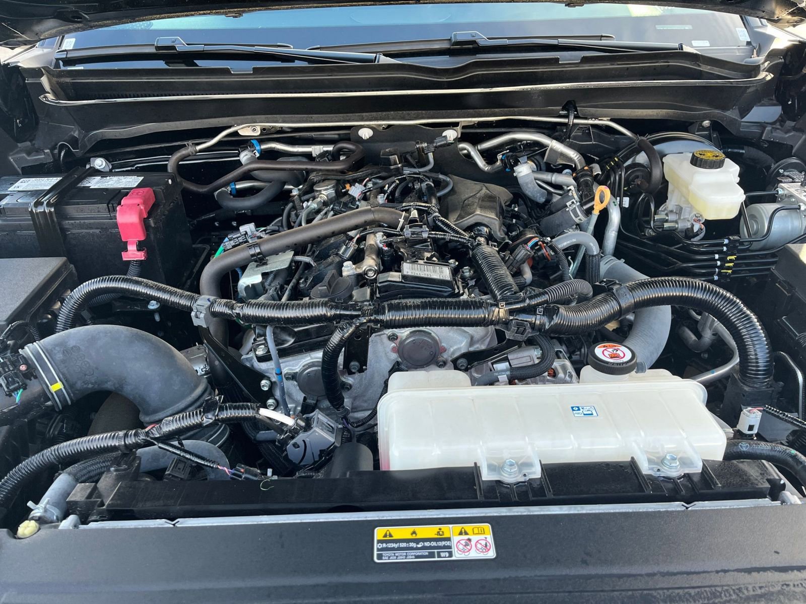 Thumbnail: 2025 Toyota Tacoma - 25