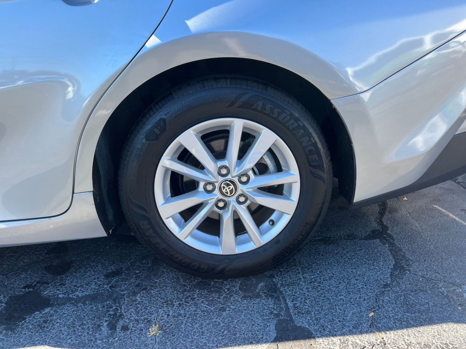 Thumbnail: 2025 Toyota Camry - 28