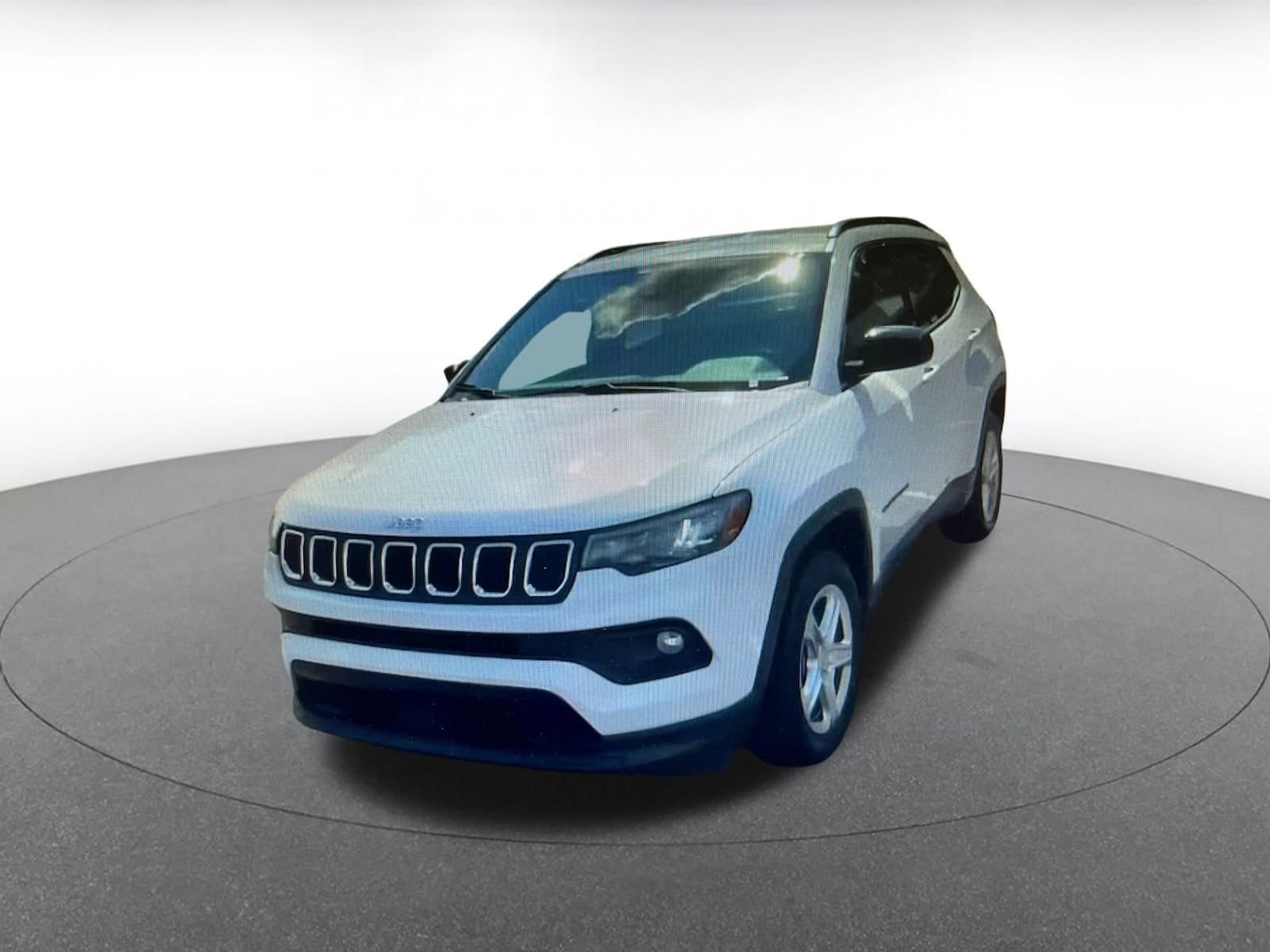 Thumbnail: 2023 Jeep Compass - 6